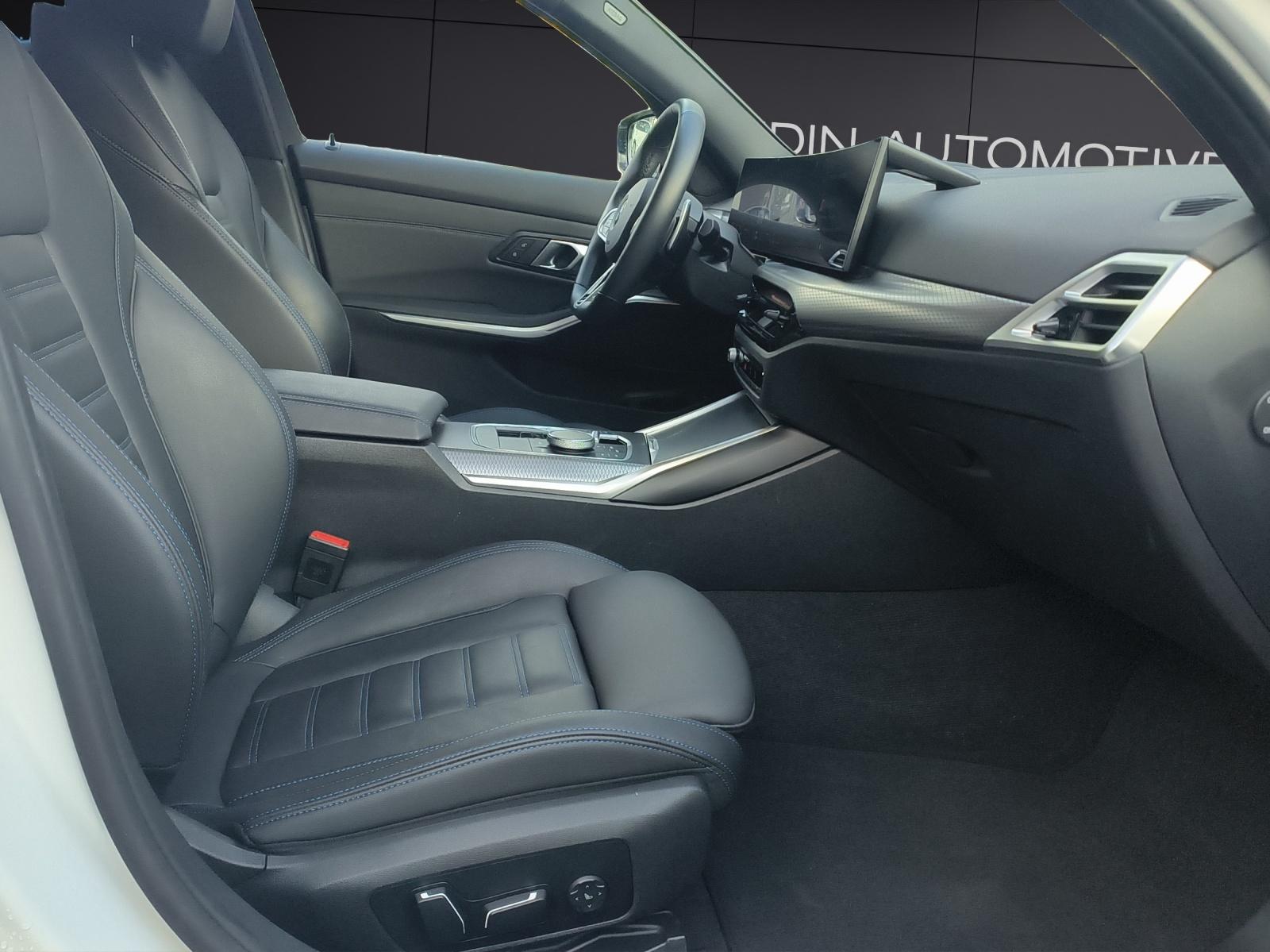 BMW 320d xDrive SAG Touring-image-15