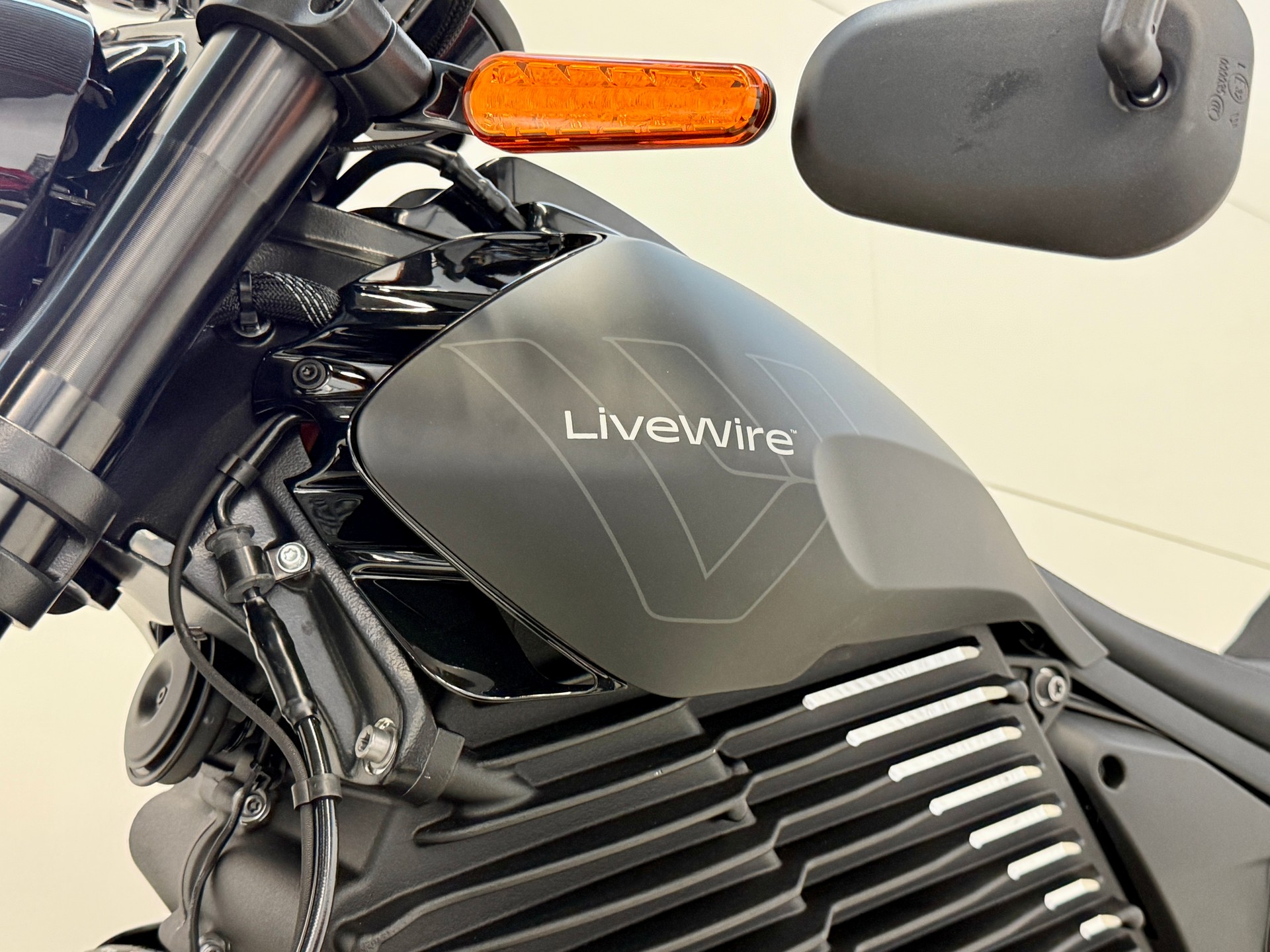 LIVEWIRE S2 Alpinista-image-6