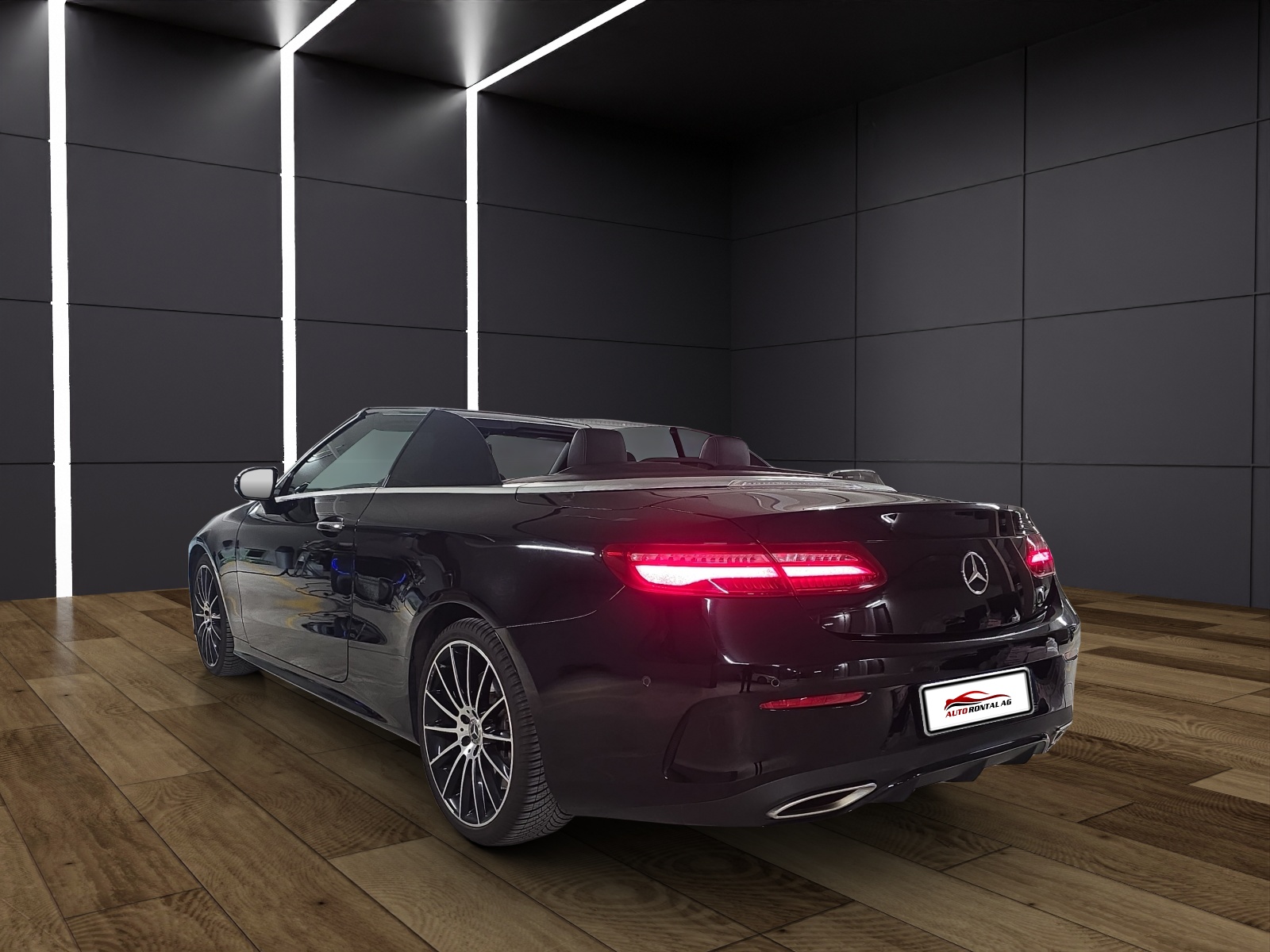 MERCEDES-BENZ E 450 Cabriolet AMG Line 4 Matic 9G-Tronic-image-5