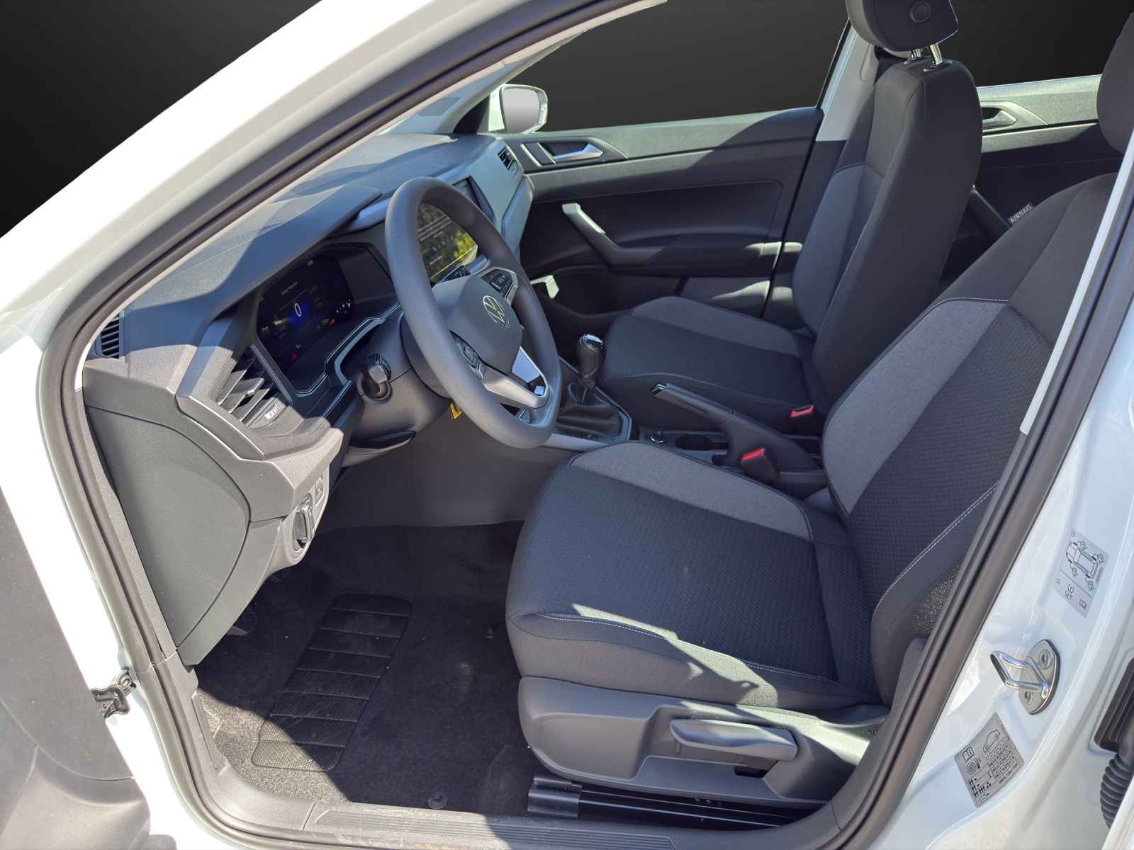 VW Polo 1.0 TSI Basis-image-9