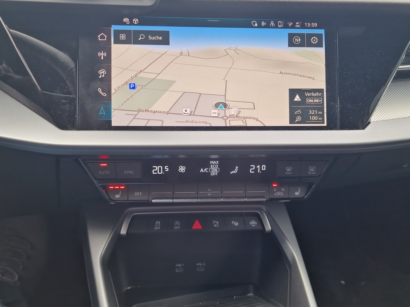 AUDI A3 Sportback TFSI 110 kW Attraction S tronic-image-8