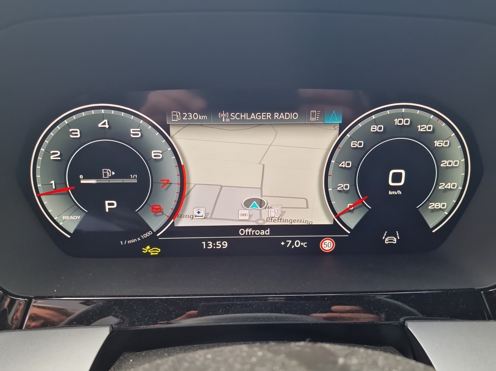 AUDI A3 Sportback TFSI 110 kW Attraction S tronic-image-7