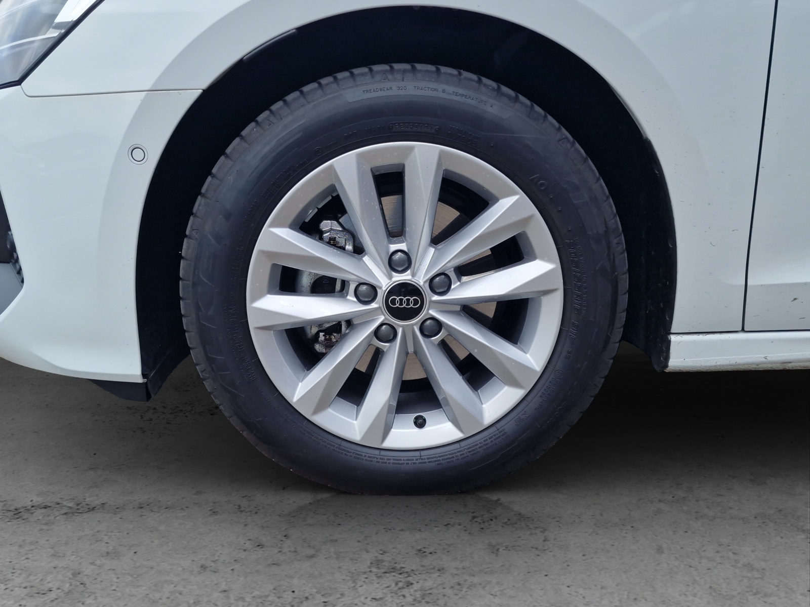 AUDI A3 Sportback TFSI 110 kW Attraction S tronic-image-10