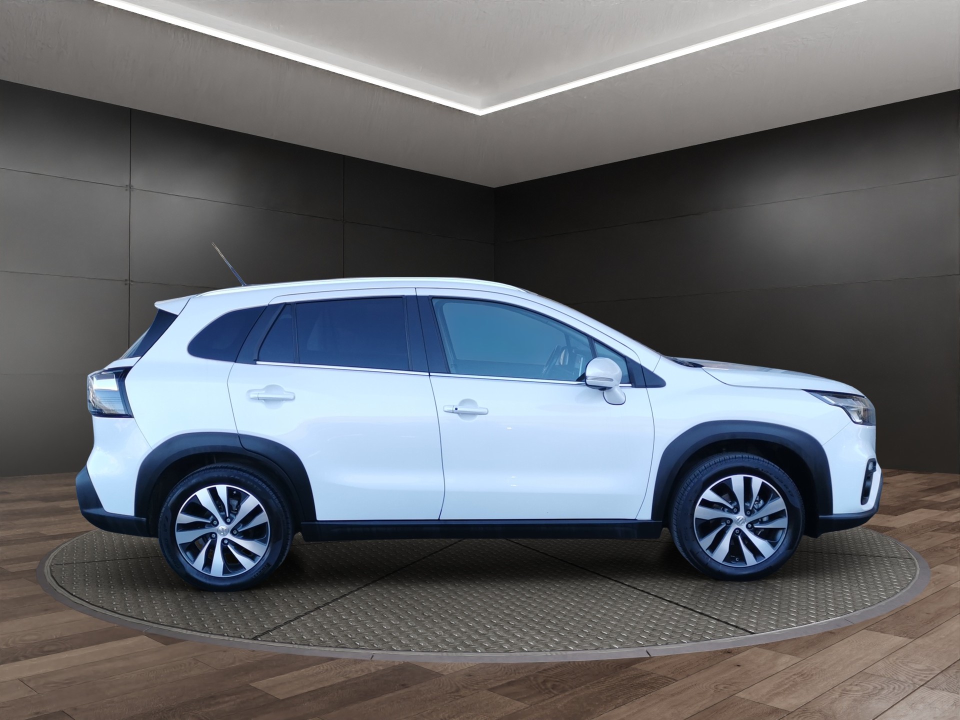 SUZUKI SX4 S-Cross 1.4 16V Compact Top Hybrid 4WD Automatic-image-4
