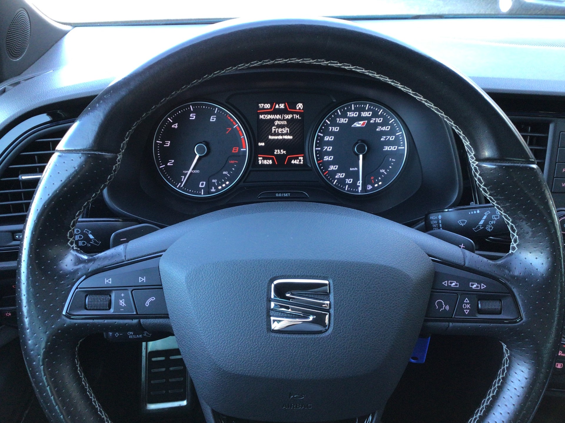 SEAT Leon ST 2.0 TSI Cupra 290 DSG-image-12