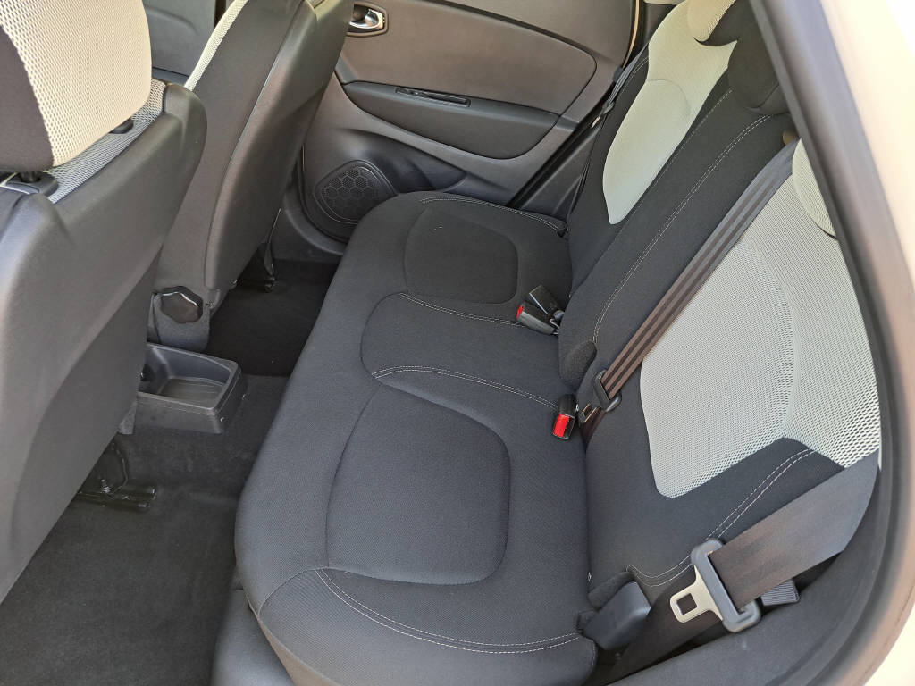 RENAULT Captur 1.2 TCe 120cv Zen-image-8