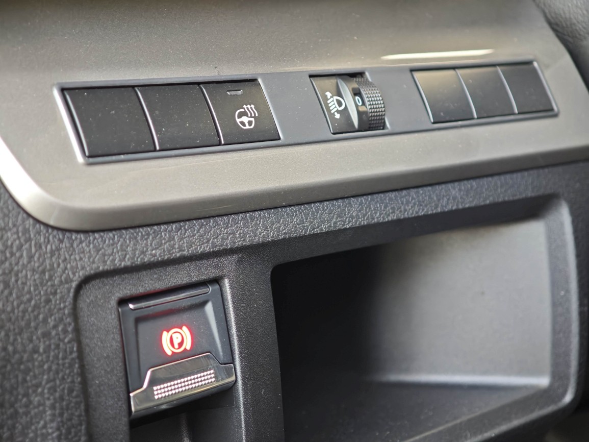FIAT E-Scudo Kaw. L2 75 kWh Easy Pro ACC Facelift-image-10