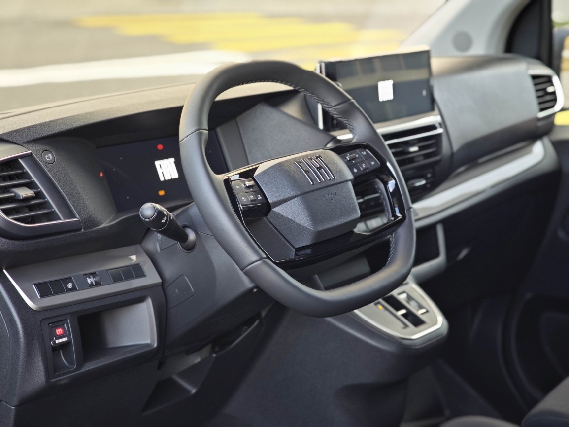 FIAT E-Scudo Kaw. L2 75 kWh Easy Pro ACC Facelift-image-5