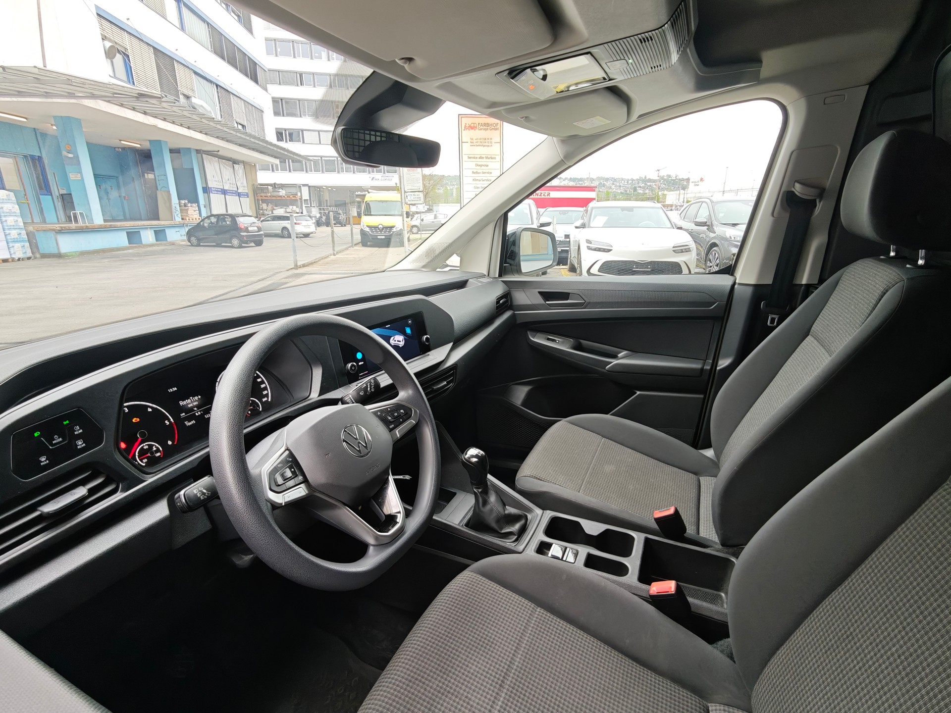 VW Caddy Cargo 2.0TDI Entry-image-13