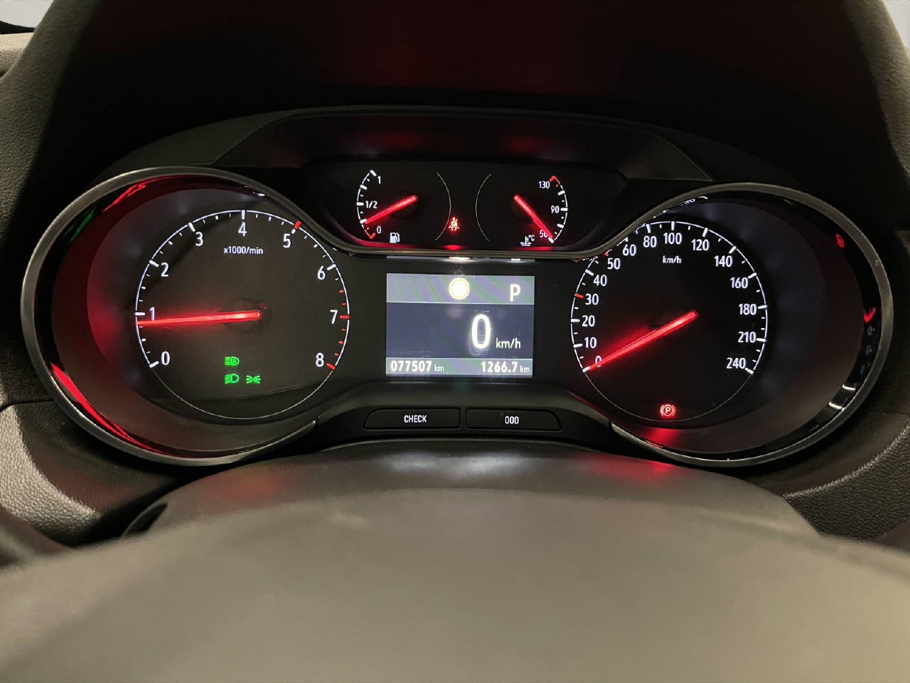 OPEL Grandland X 2.0 CDTi Ultimate-image-9