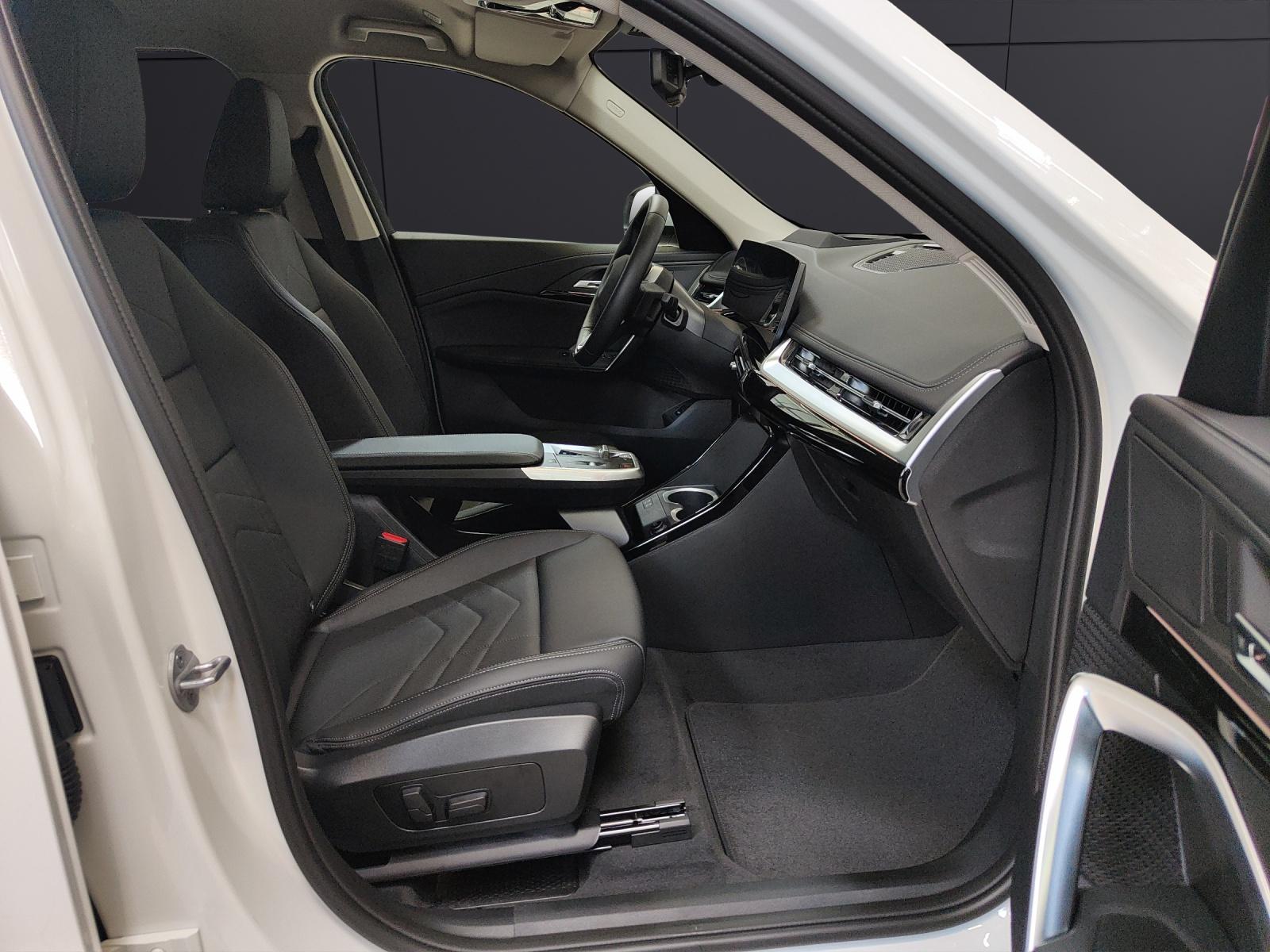 BMW X1 20d xDrive-image-18