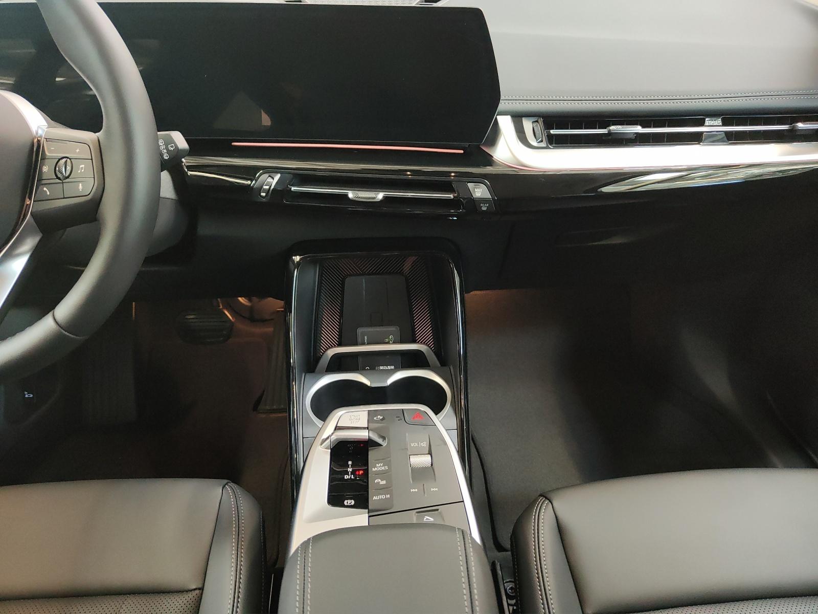 BMW X1 20d xDrive-image-12