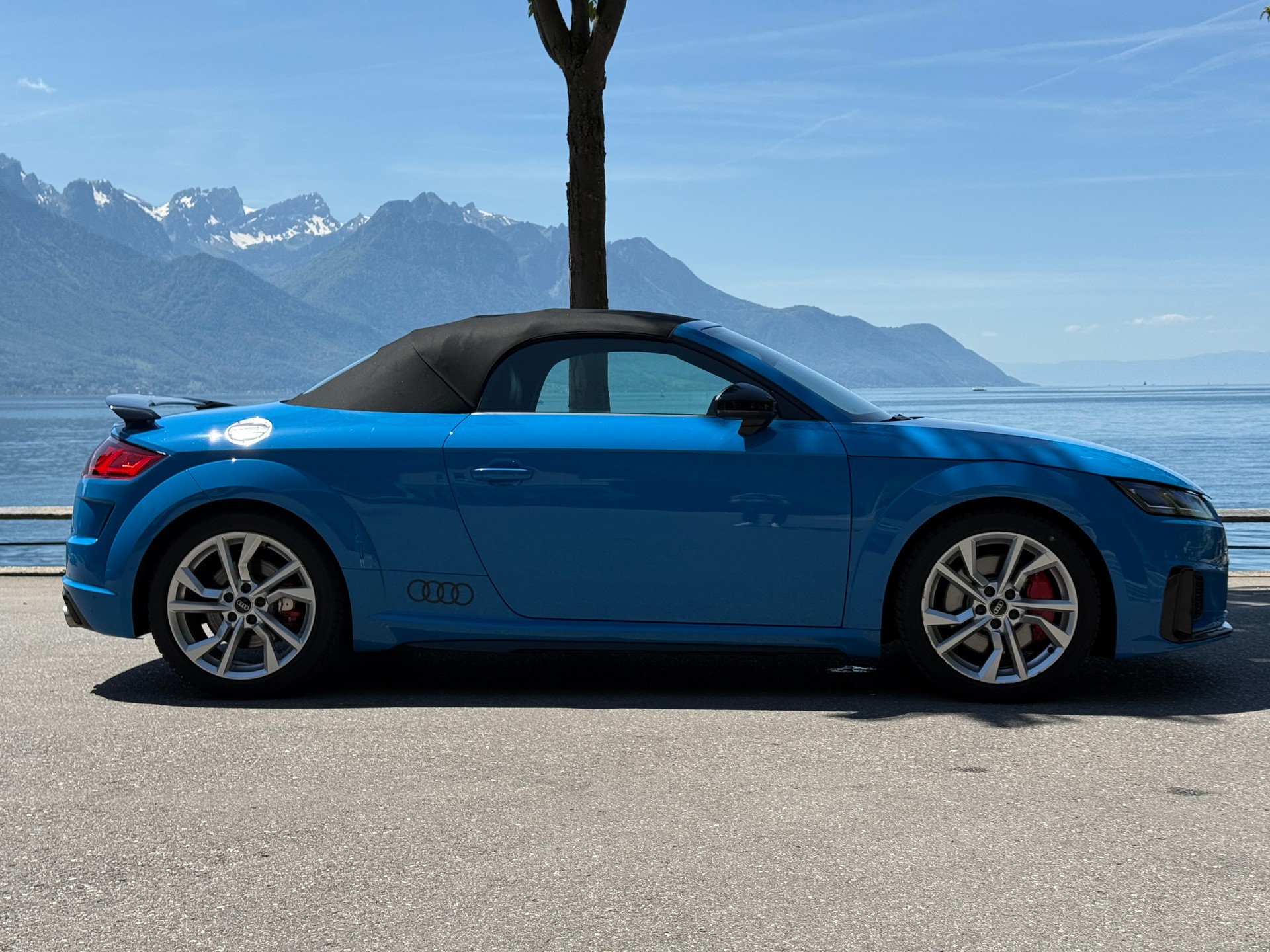 AUDI TT Roadster TTS S-tronic quattro-image-17