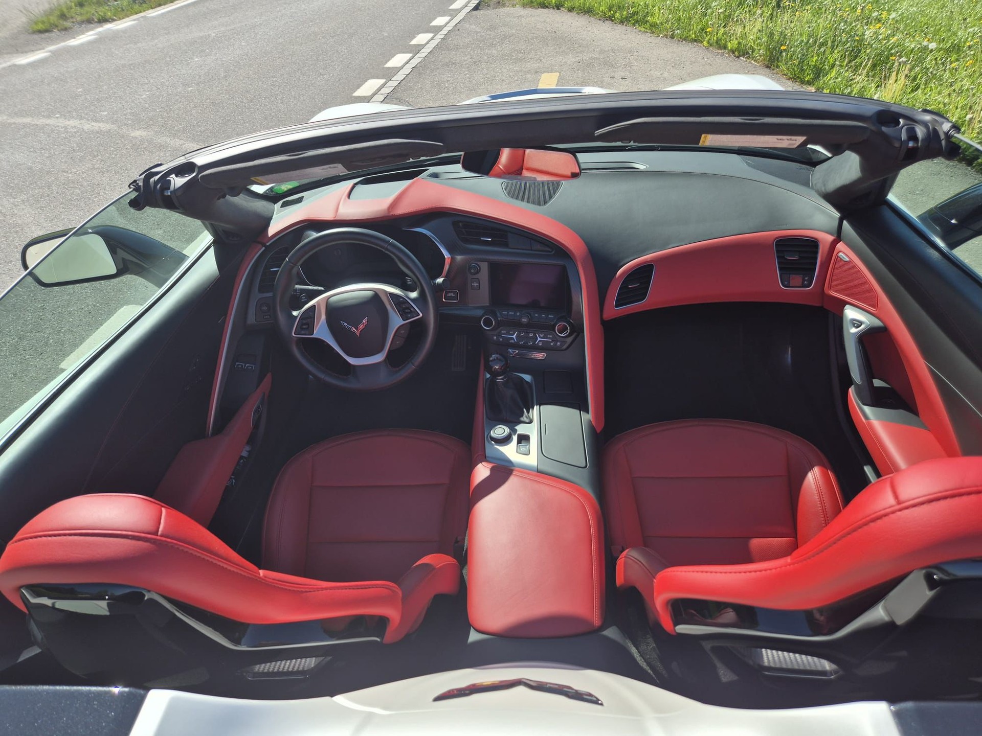 CHEVROLET Corvette Convertible Stingray-image-8