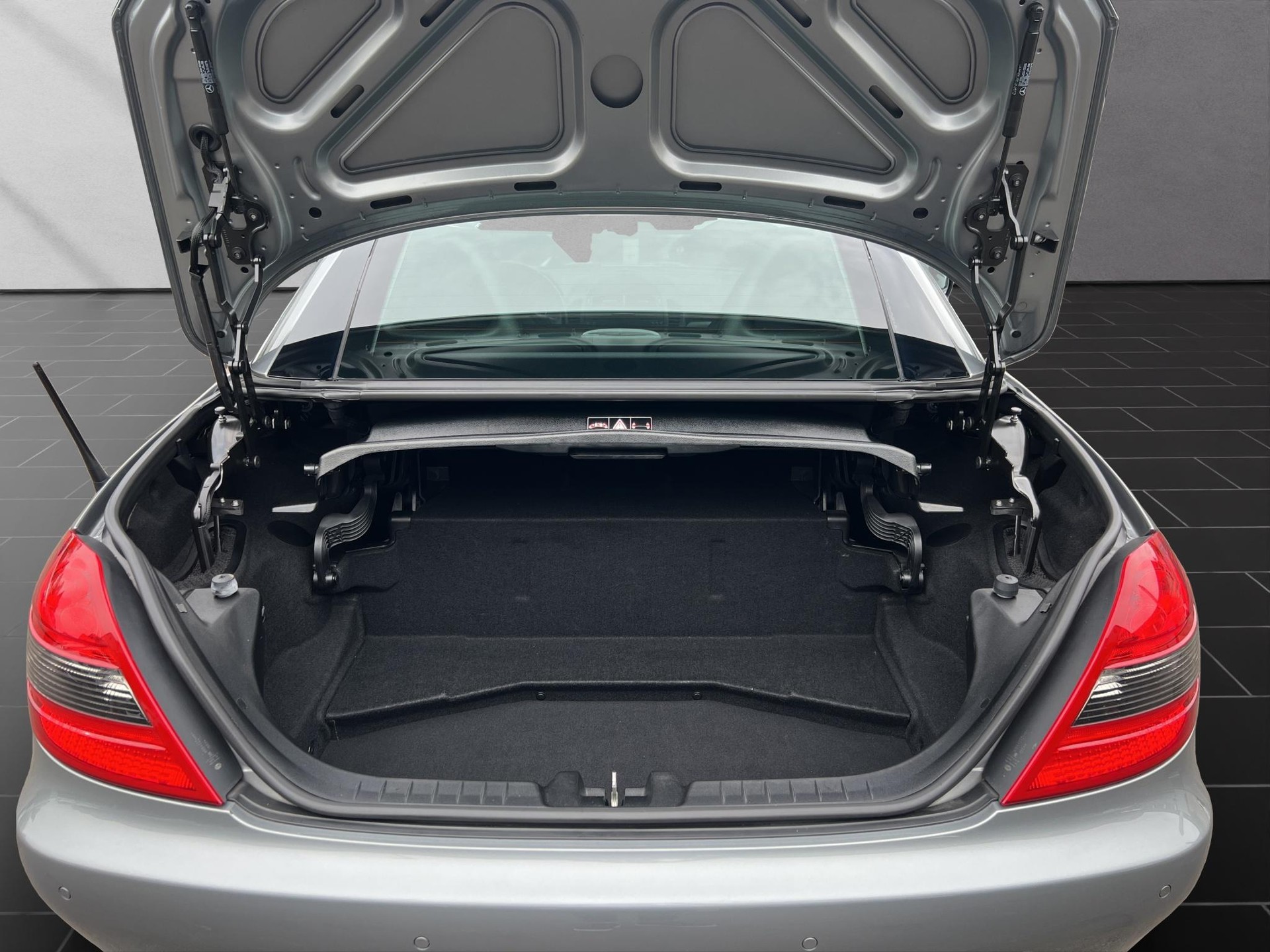 MERCEDES-BENZ SLK 200 Kompressor Cabriolet-image-10