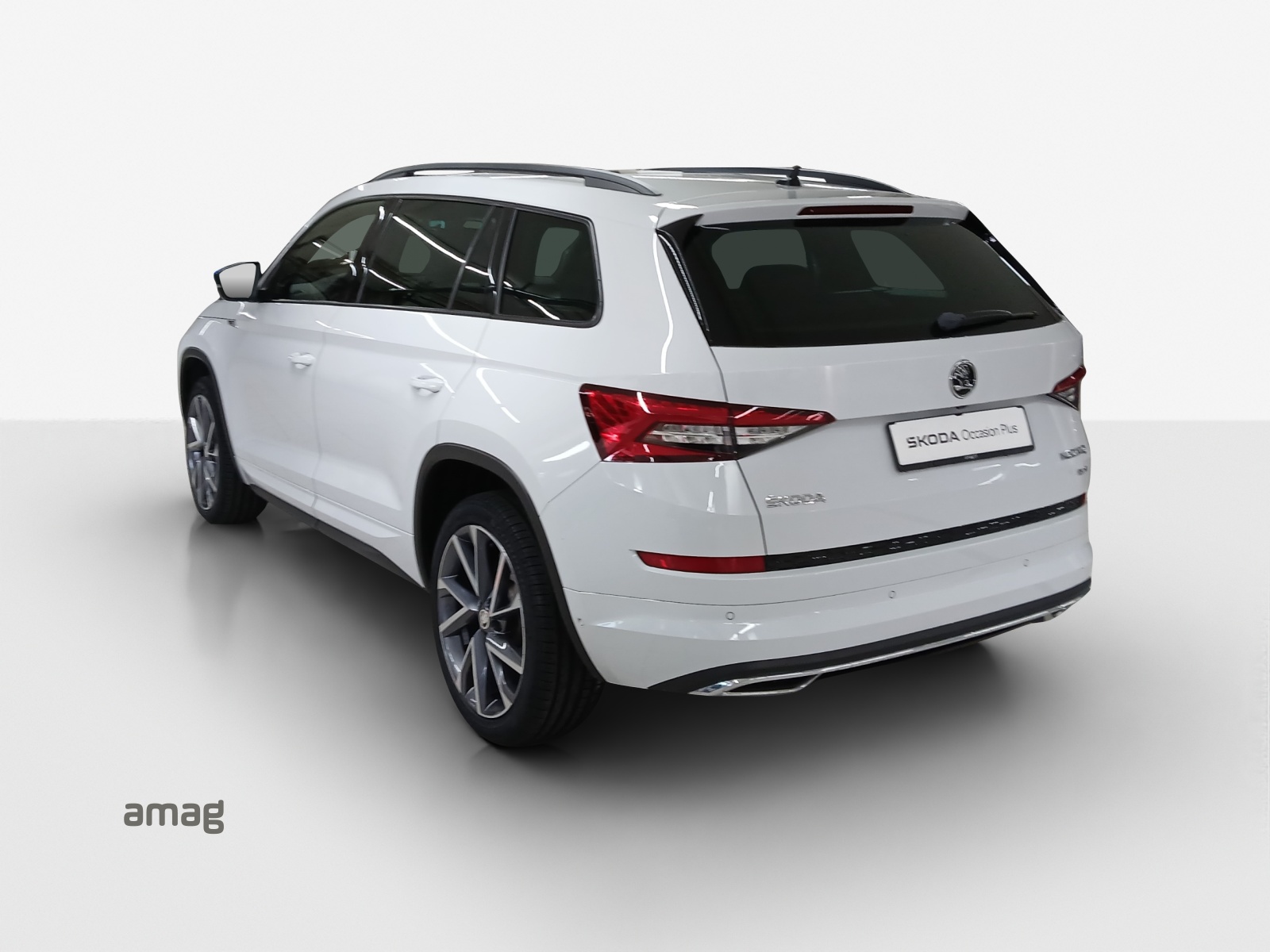 SKODA Kodiaq 2.0 TSI 4x4 Sport Line-image-2