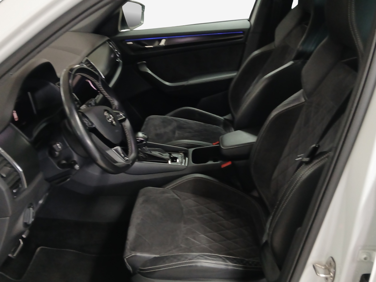 SKODA Kodiaq 2.0 TSI 4x4 Sport Line-image-7