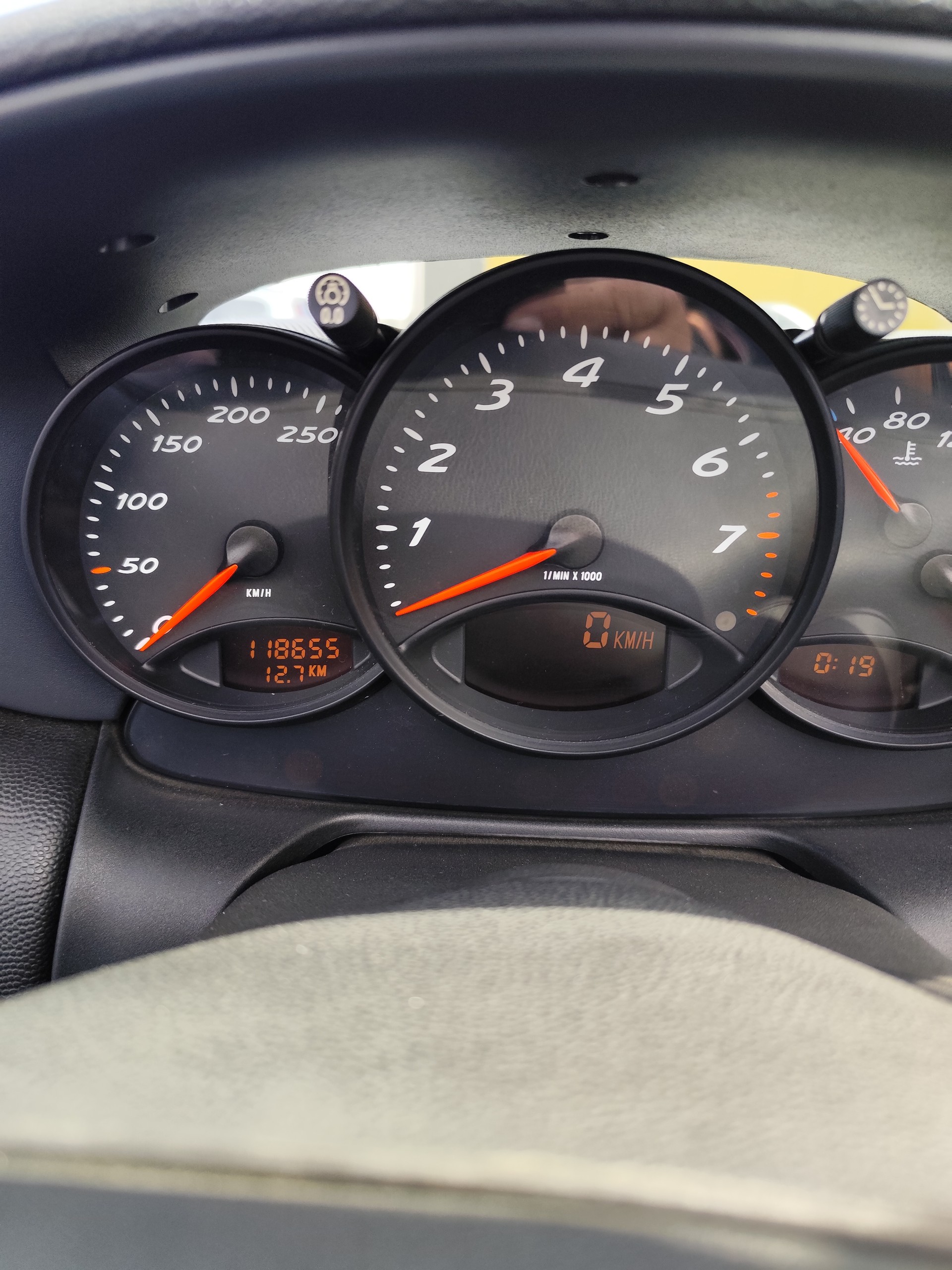 PORSCHE Boxster 2.5-image-10