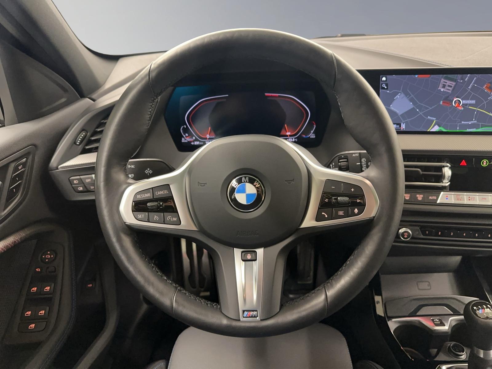 BMW 118d-image-13