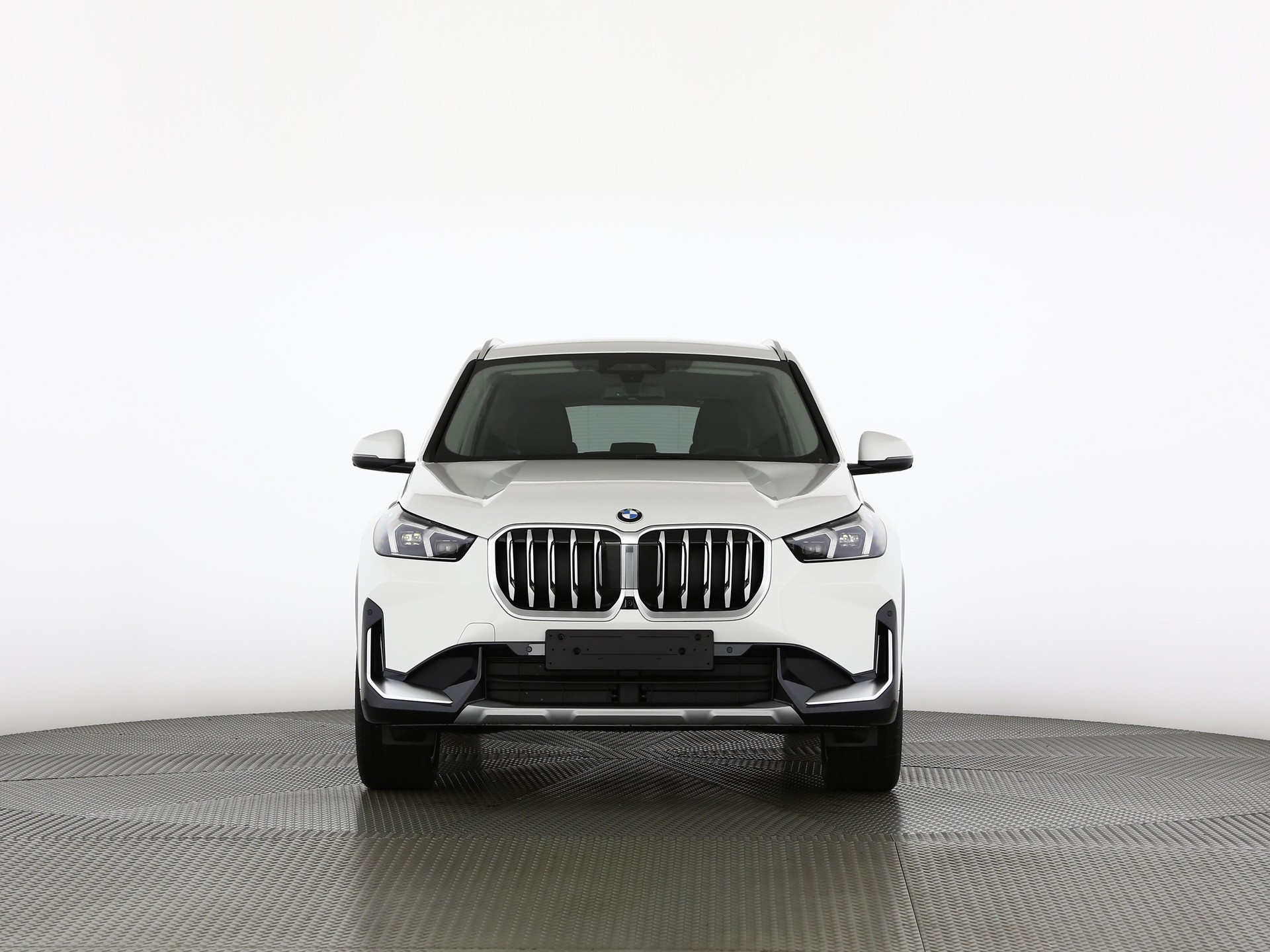 BMW X1 20d xDrive-image-4