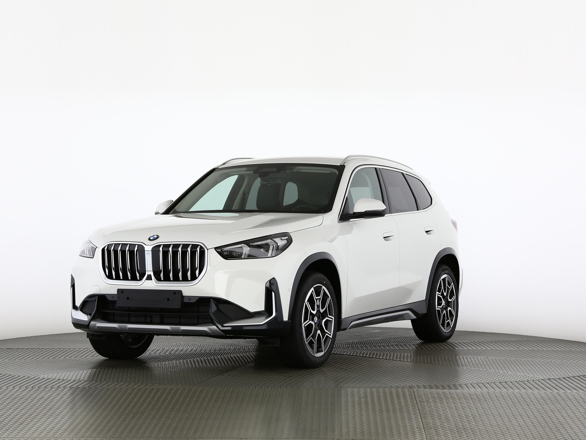 BMW X1 20d xDrive-image-0