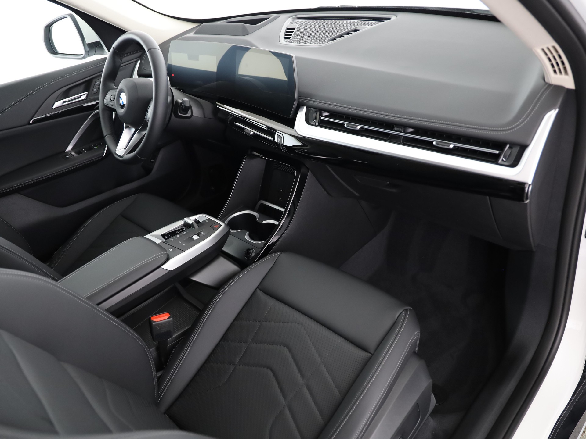 BMW X1 20d xDrive-image-12