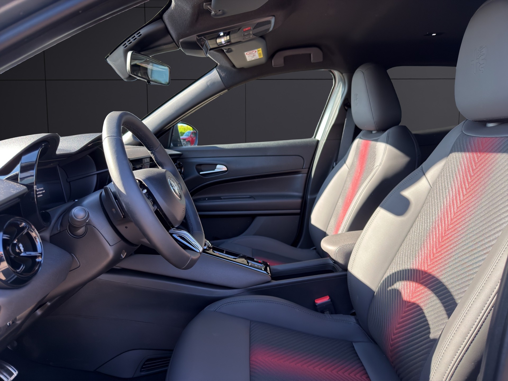 ALFA ROMEO Junior 1.2 48V Hybrid Speciale-image-6