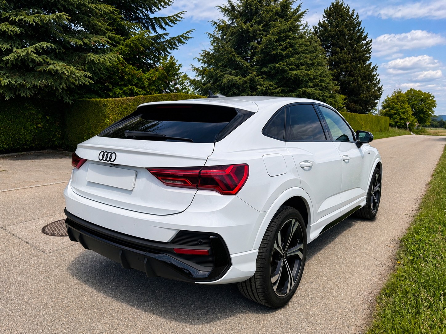 AUDI AUDI Q3 Sportback 35 TFSI S line Attraction S-tronic-image-1