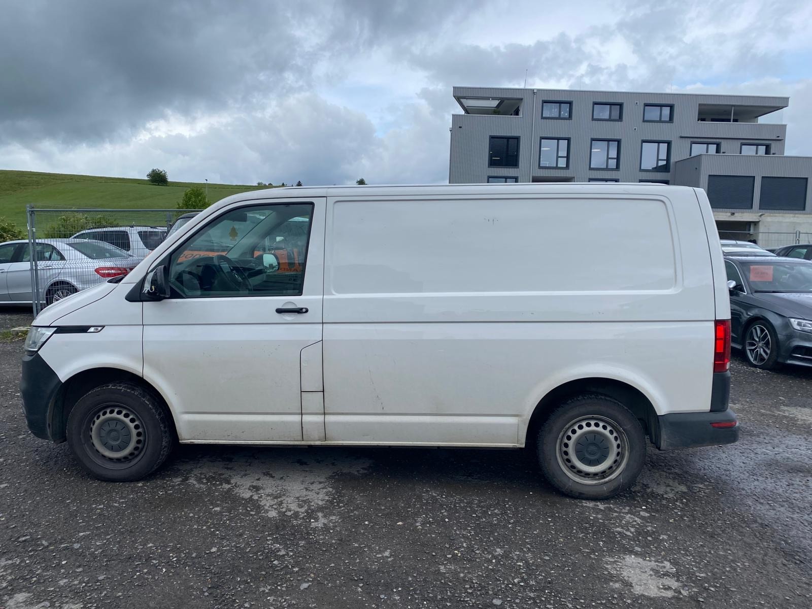 VW T6.1 2.0 TDI-image-5
