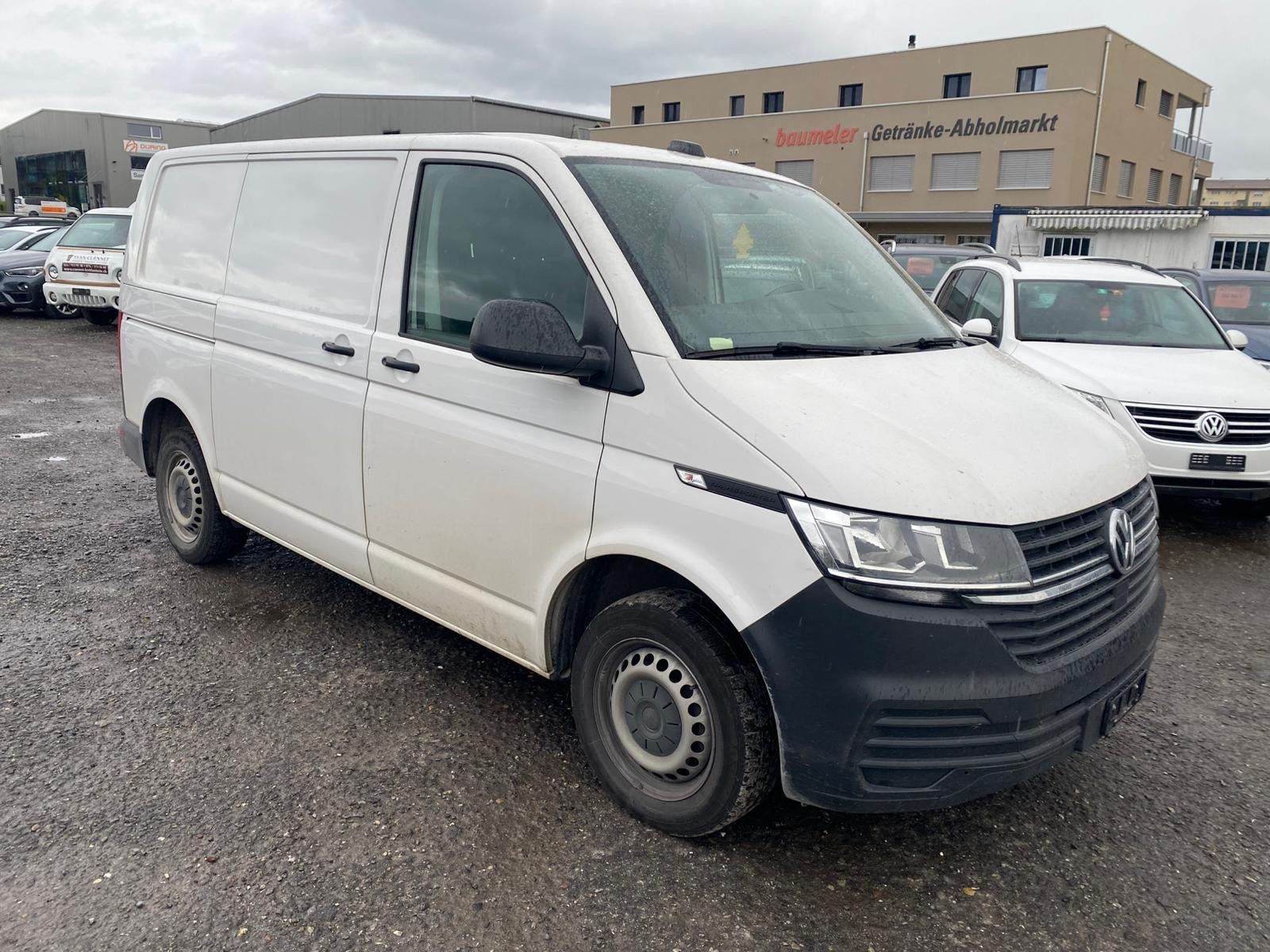 VW T6.1 2.0 TDI-image-1