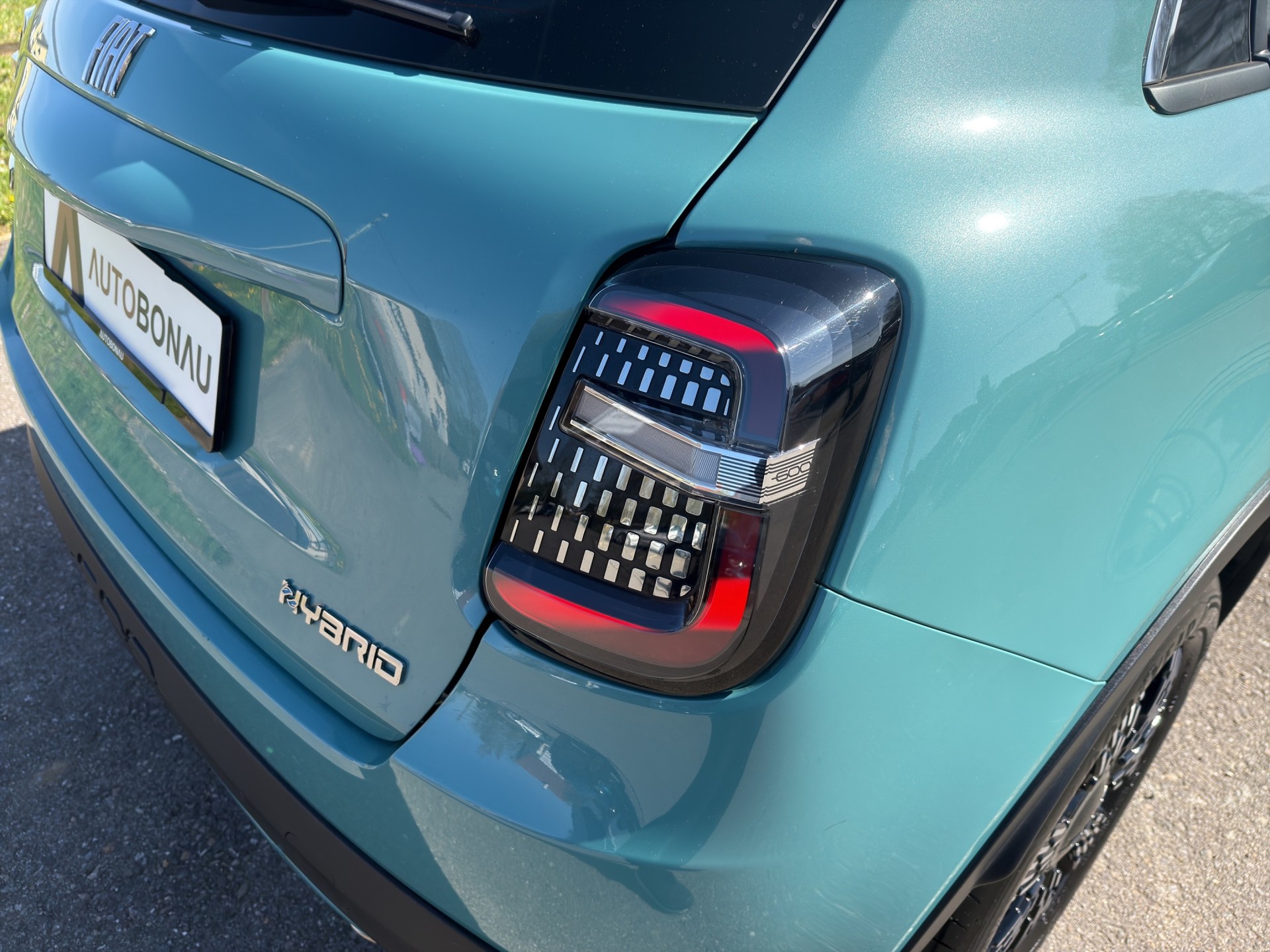 FIAT 600 1.2 Hybrid 145 Cult-image-30