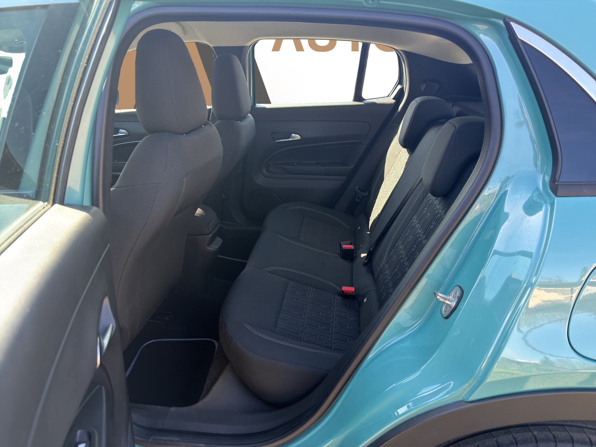 FIAT 600 1.2 Hybrid 145 Cult-image-16