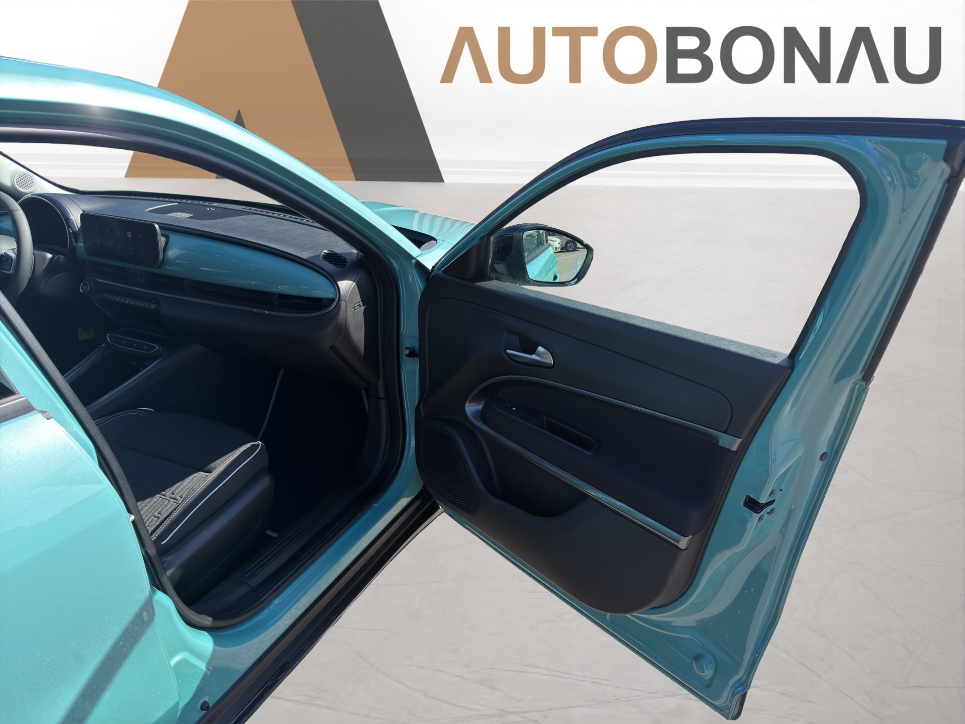 FIAT 600 1.2 Hybrid 145 Cult-image-13