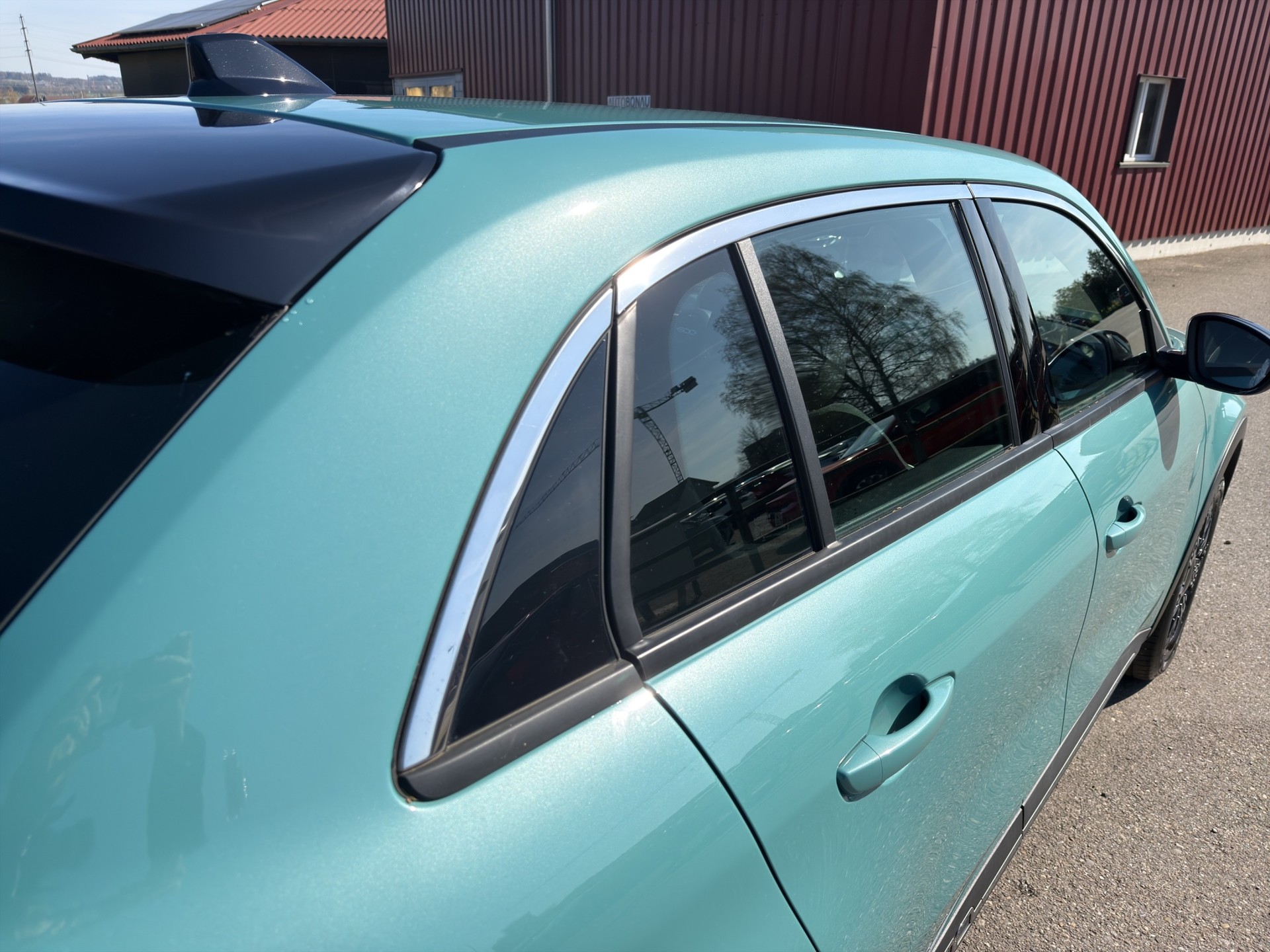 FIAT 600 1.2 Hybrid 145 Cult-image-31