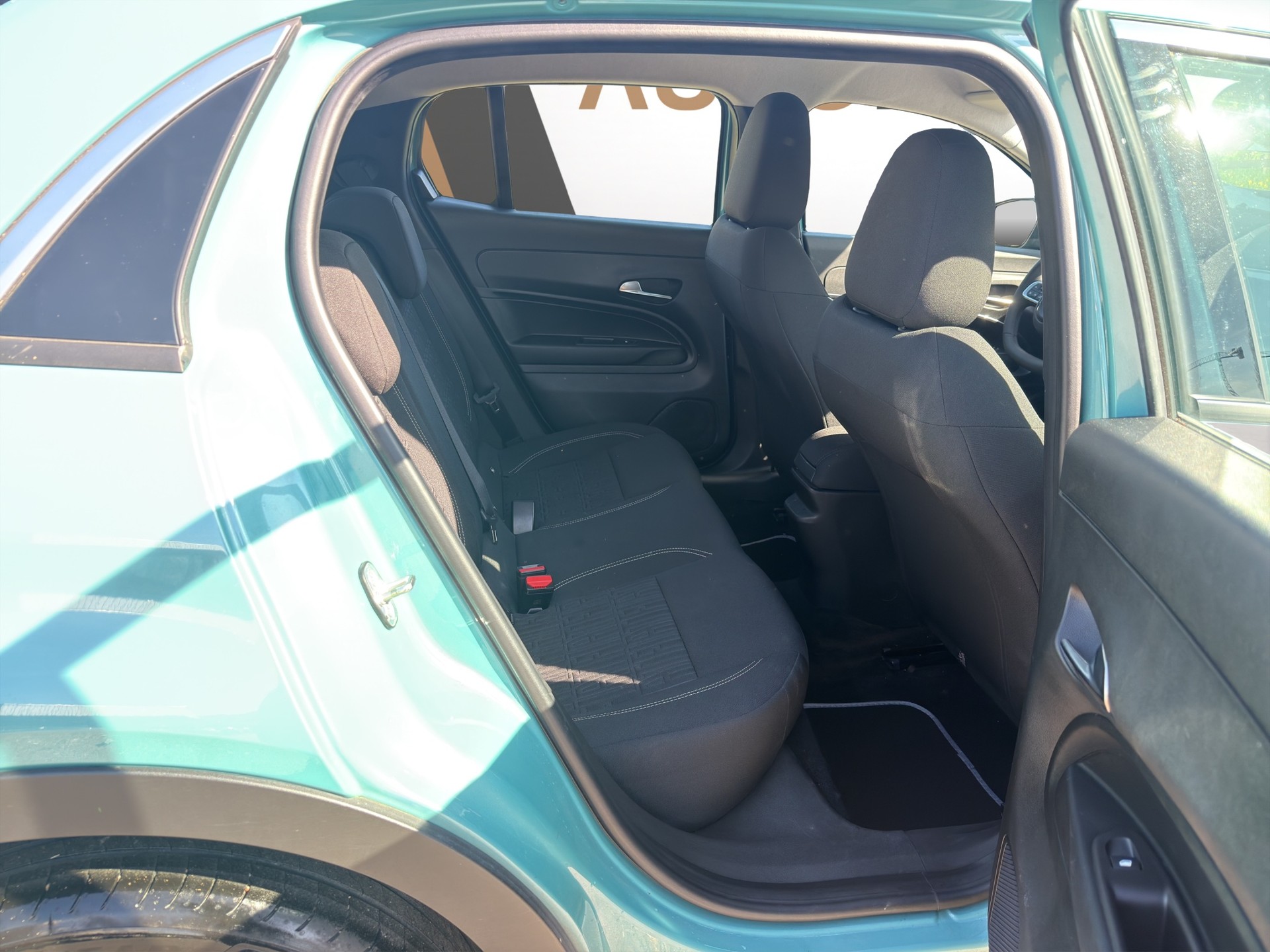 FIAT 600 1.2 Hybrid 145 Cult-image-15