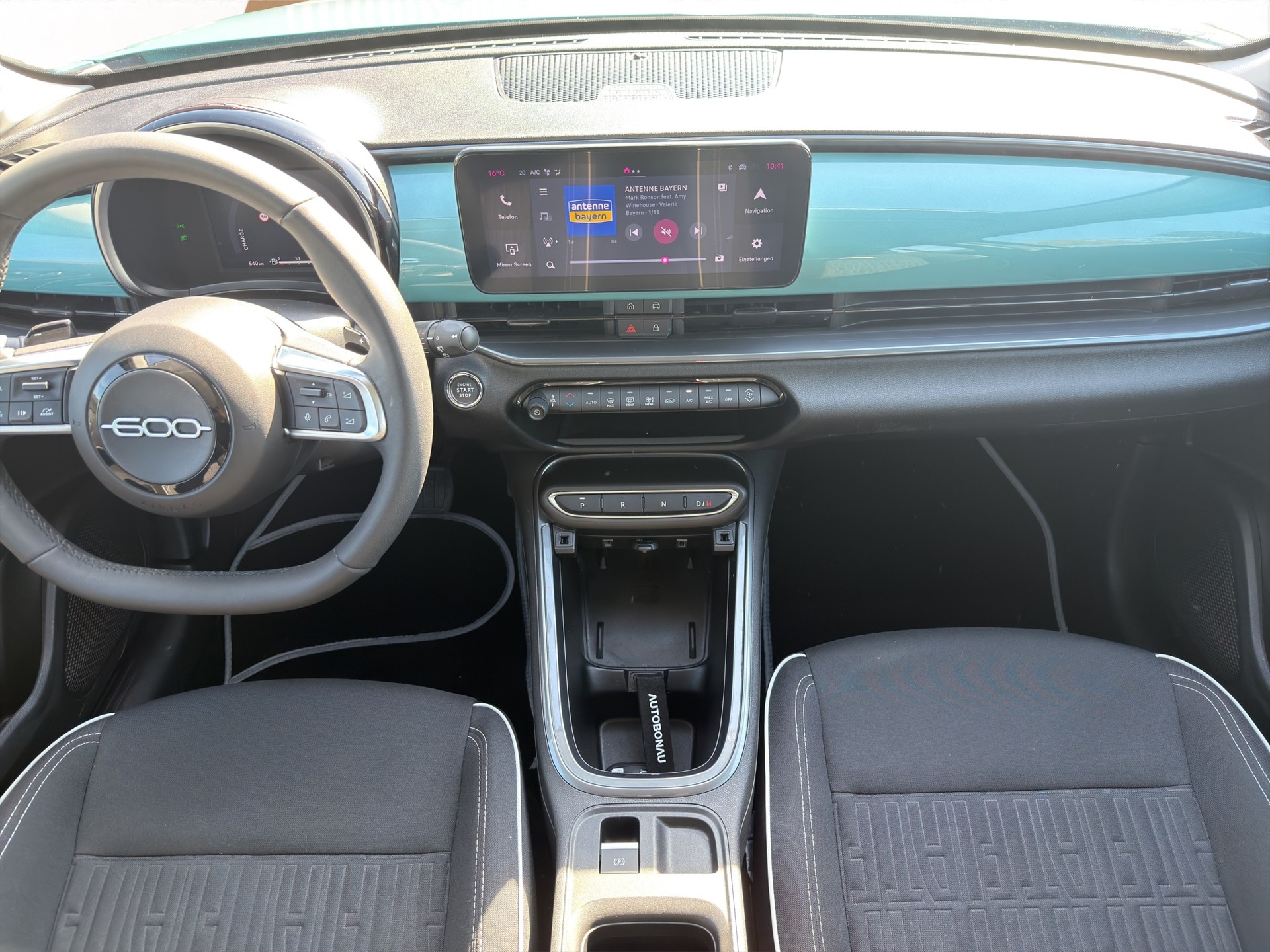 FIAT 600 1.2 Hybrid 145 Cult-image-19