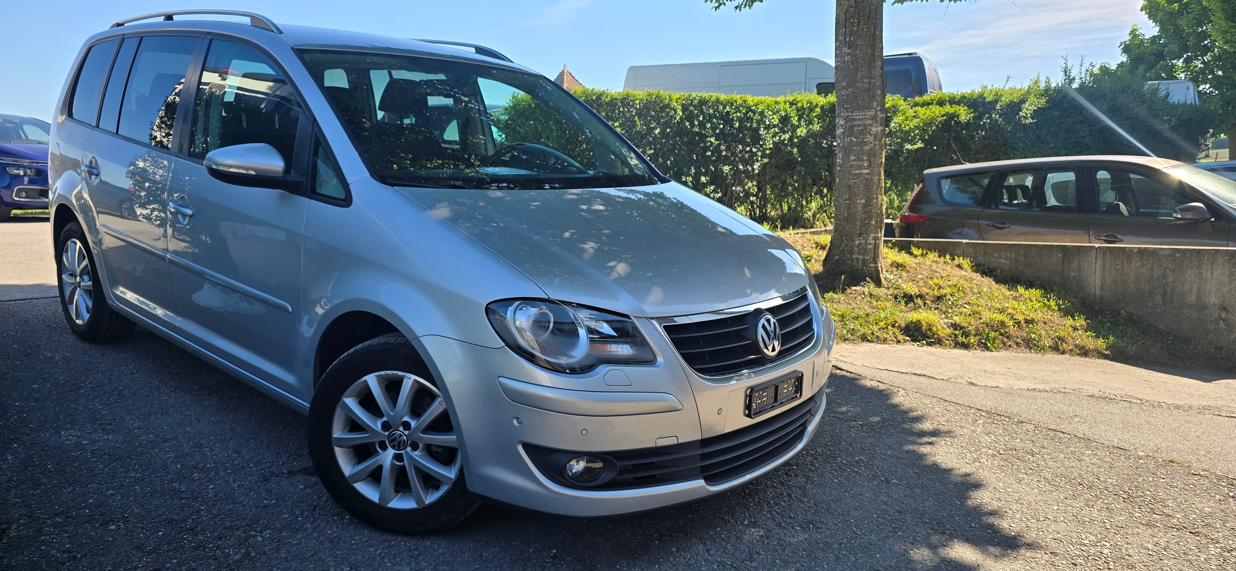 Car photo