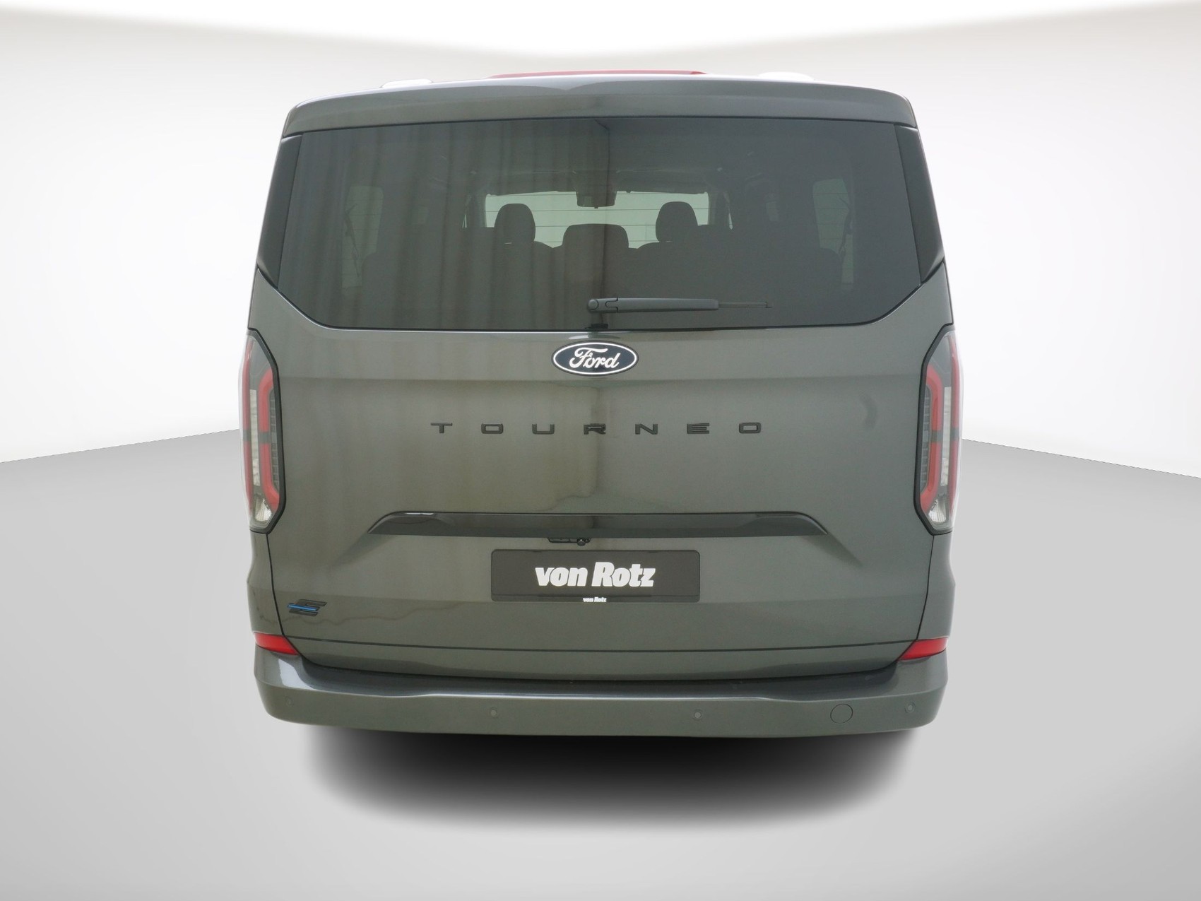 FORD E-TOURNEO Custom L2 Titanium X-showroom-element-2