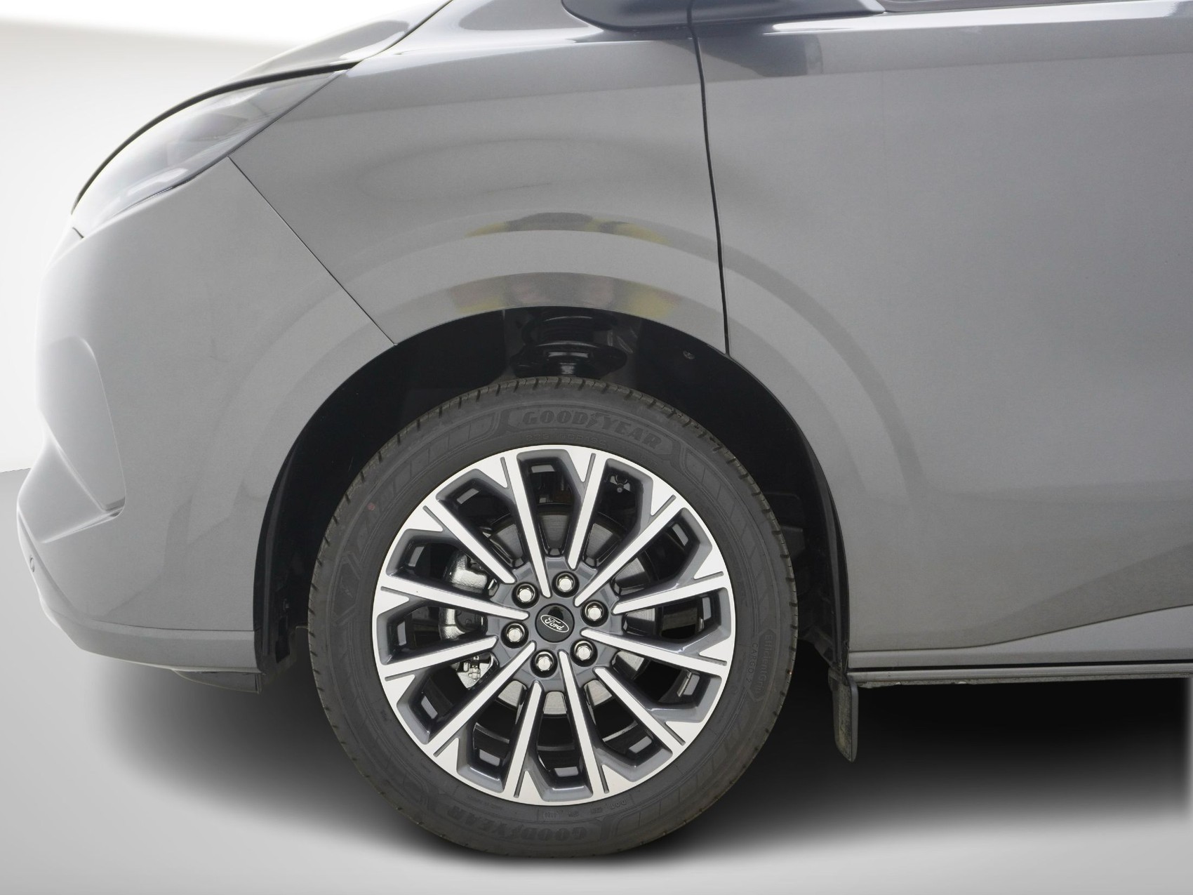 FORD E-TOURNEO Custom L2 Titanium X-image-8