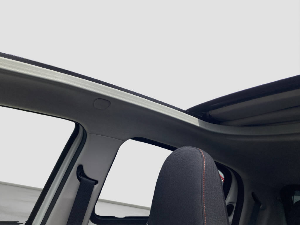 PEUGEOT 108 1.2 PureTech Roland Garros Top-image-10