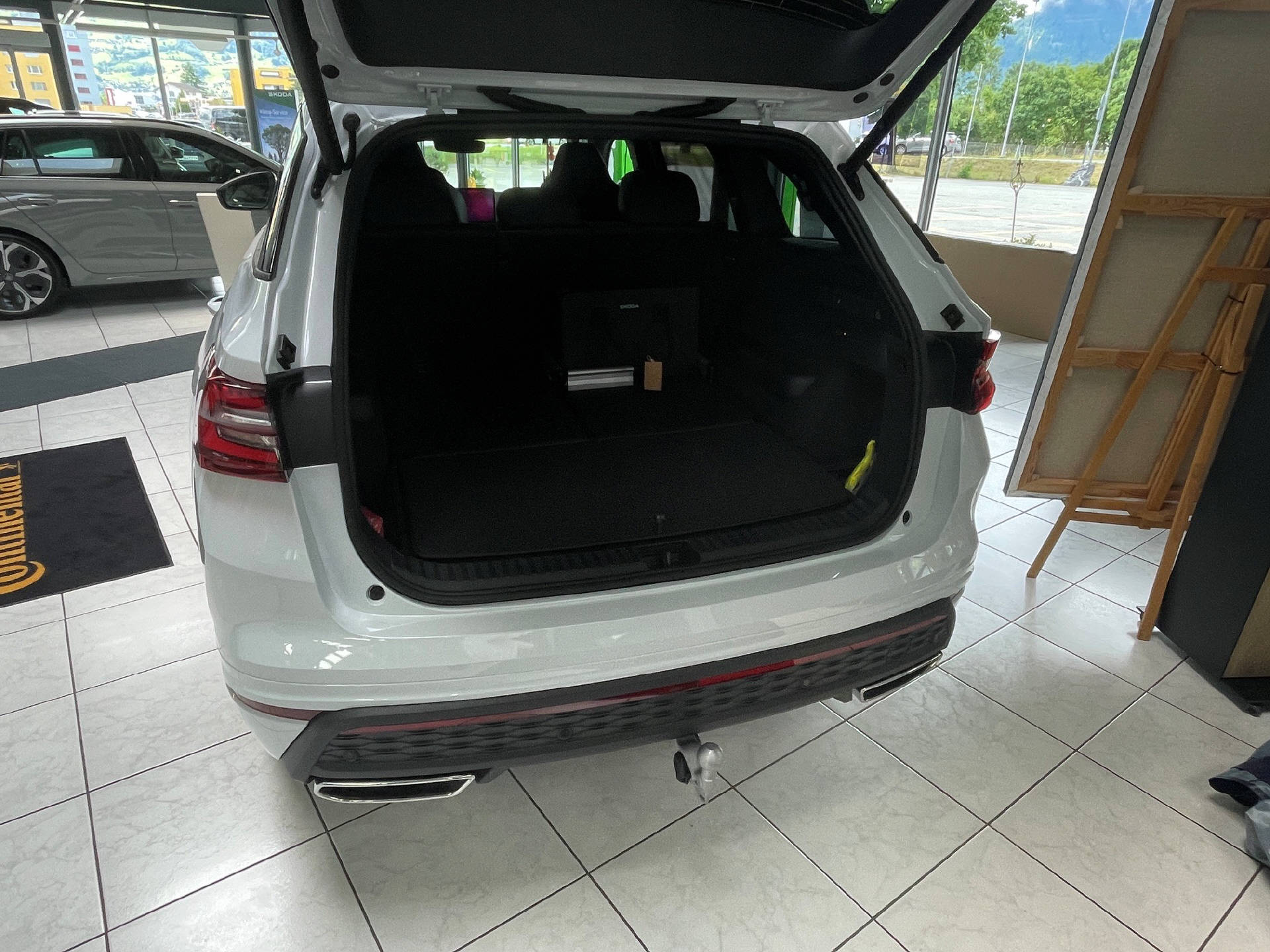 SKODA Kodiaq 2.0 TSI RS-image-4