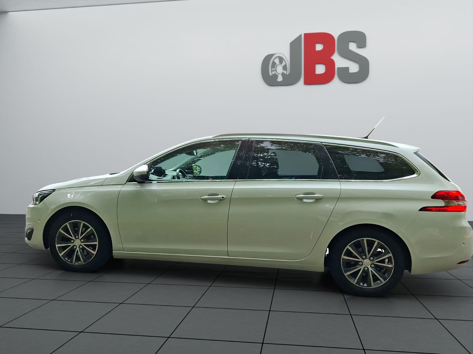 PEUGEOT 308 SW 1.2 THP Allure Automatic-image-3