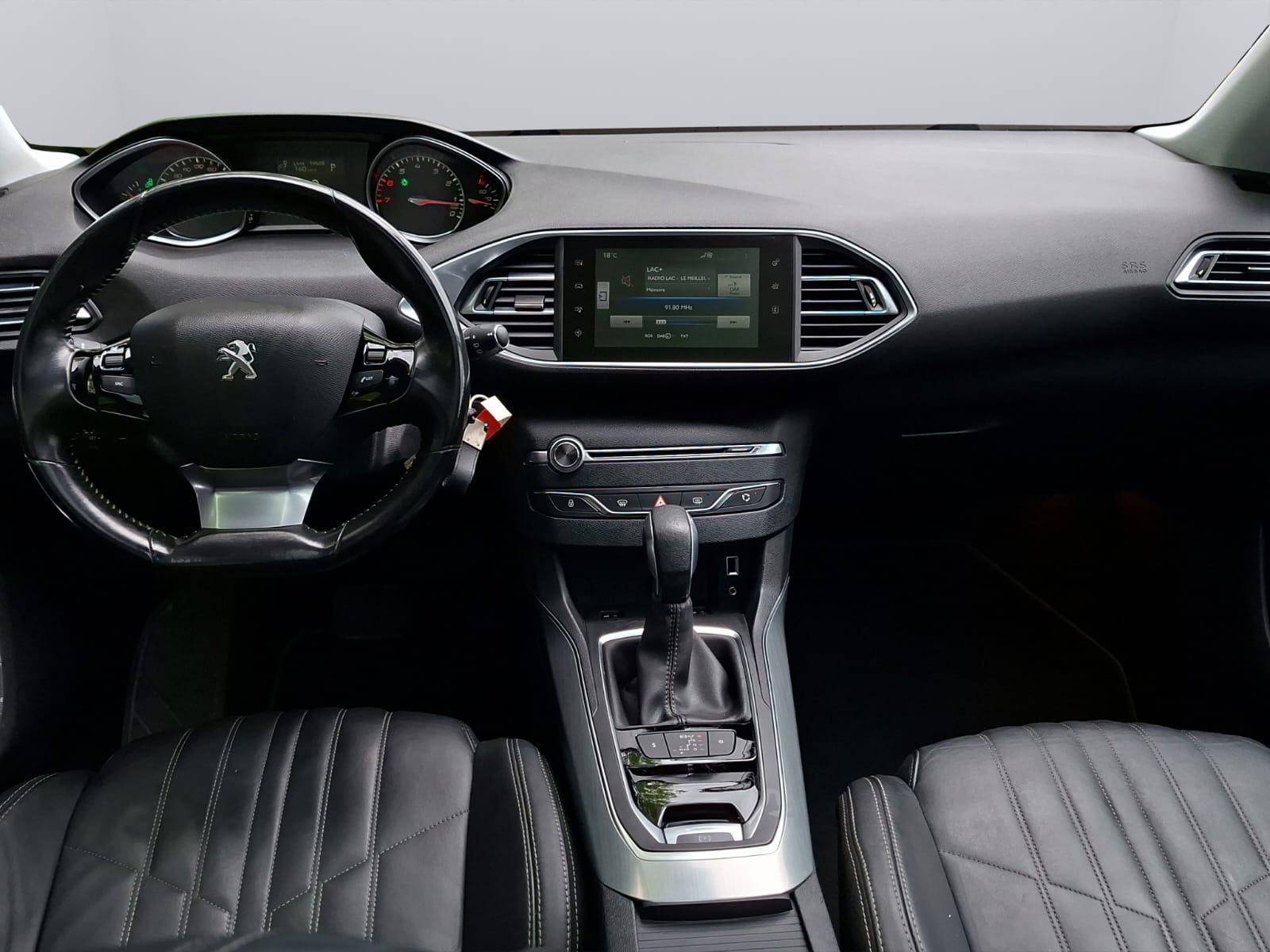 PEUGEOT 308 SW 1.2 THP Allure Automatic-image-13