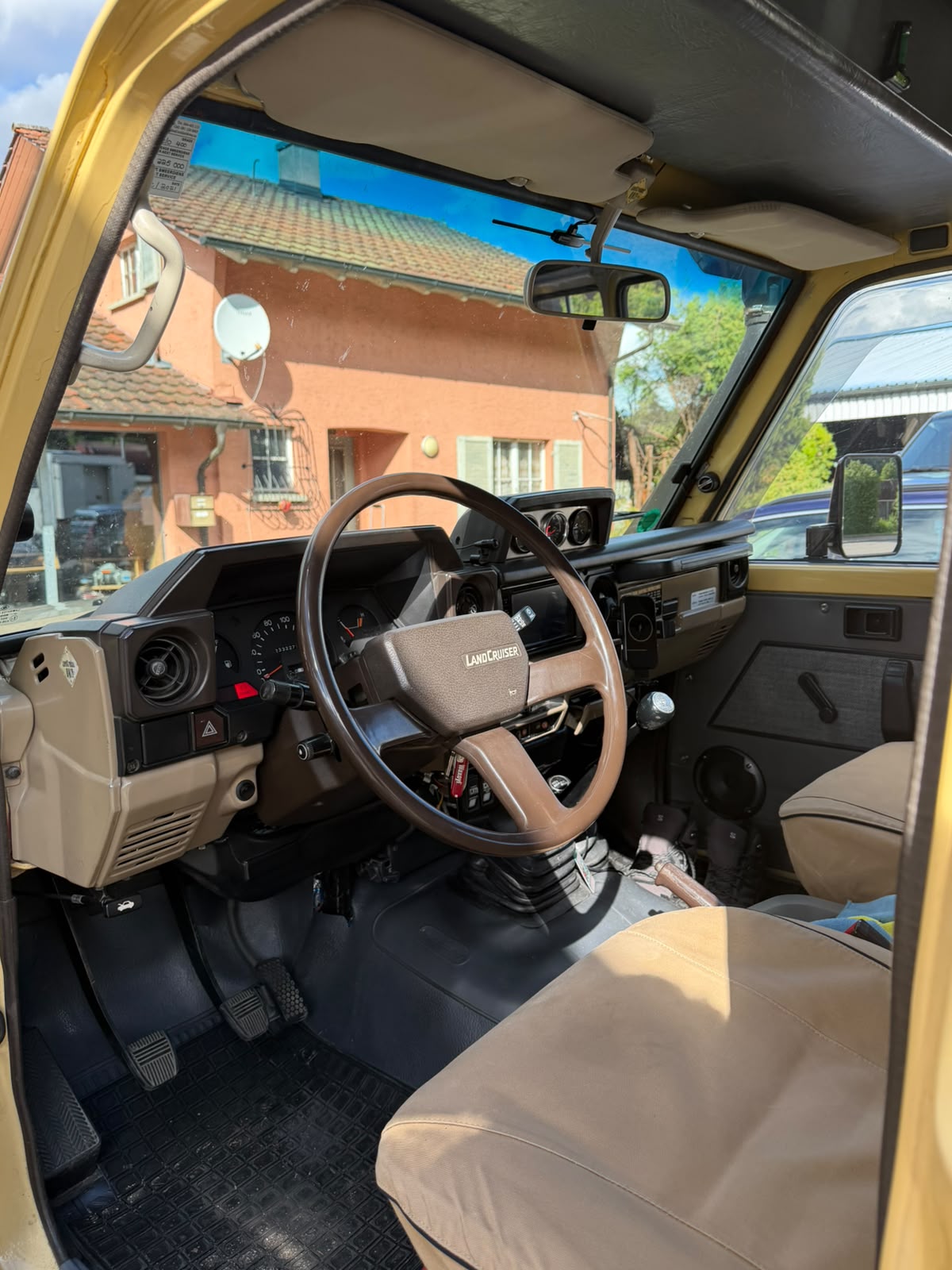 TOYOTA BJ 75 Hard-Top long D-image-11