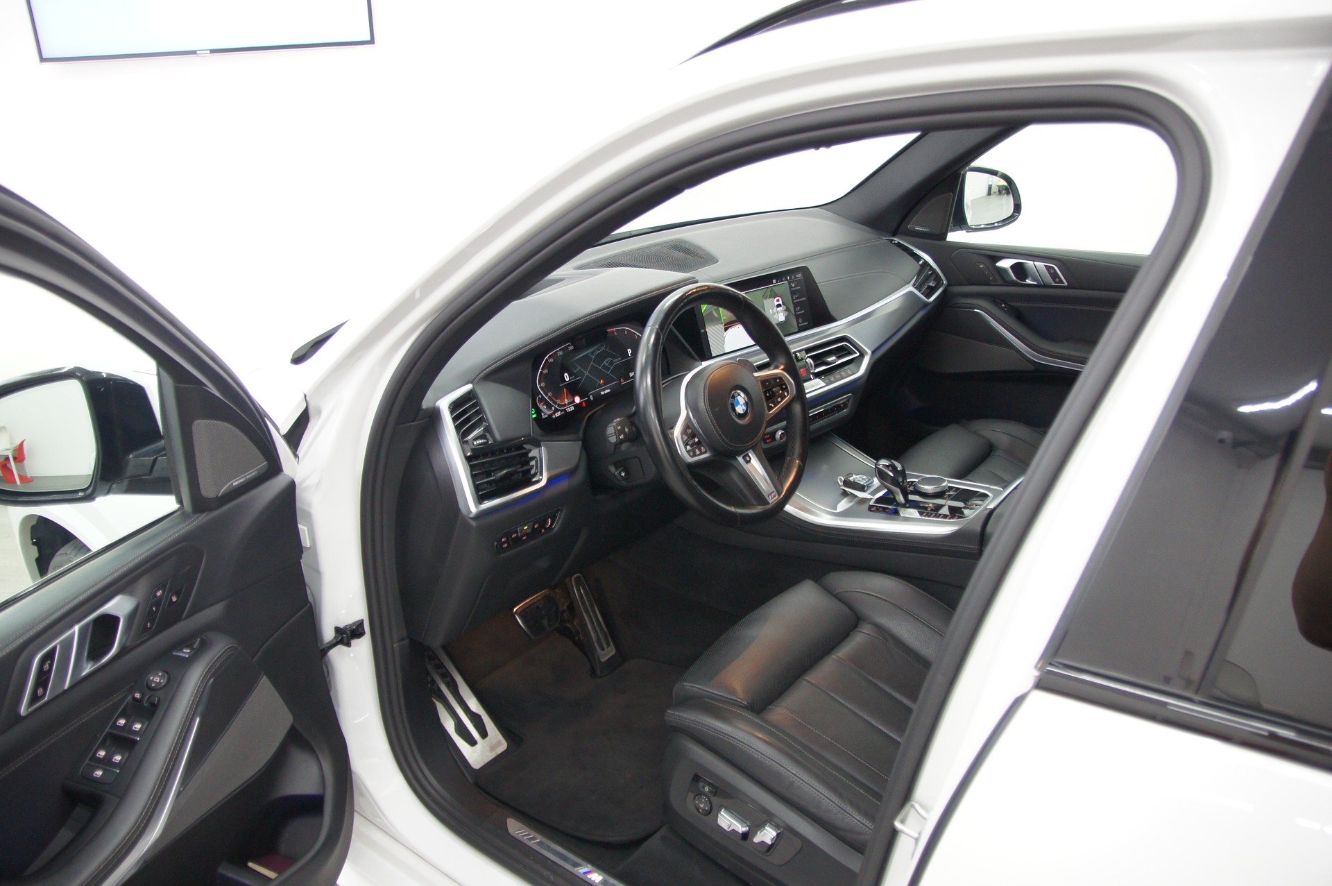 BMW X5 xDrive 48V 40d Steptronic-image-7