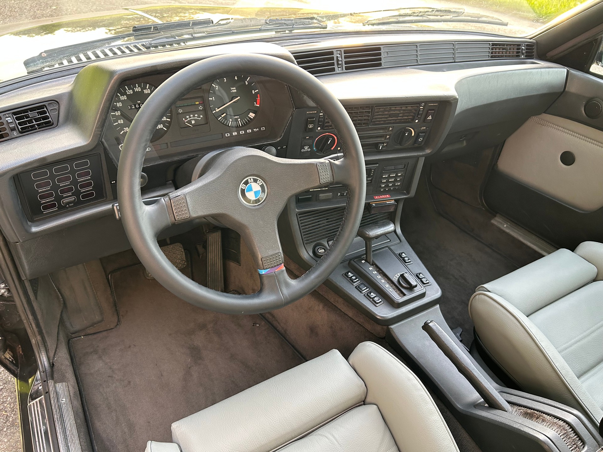 BMW 635 CSI-image-7
