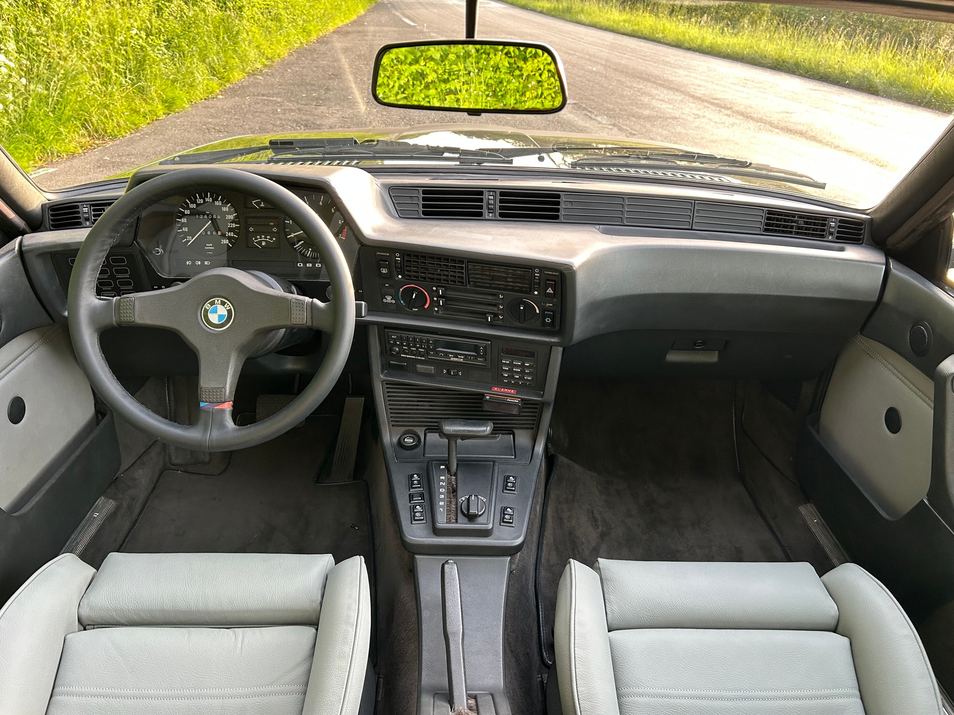 BMW 635 CSI-image-8