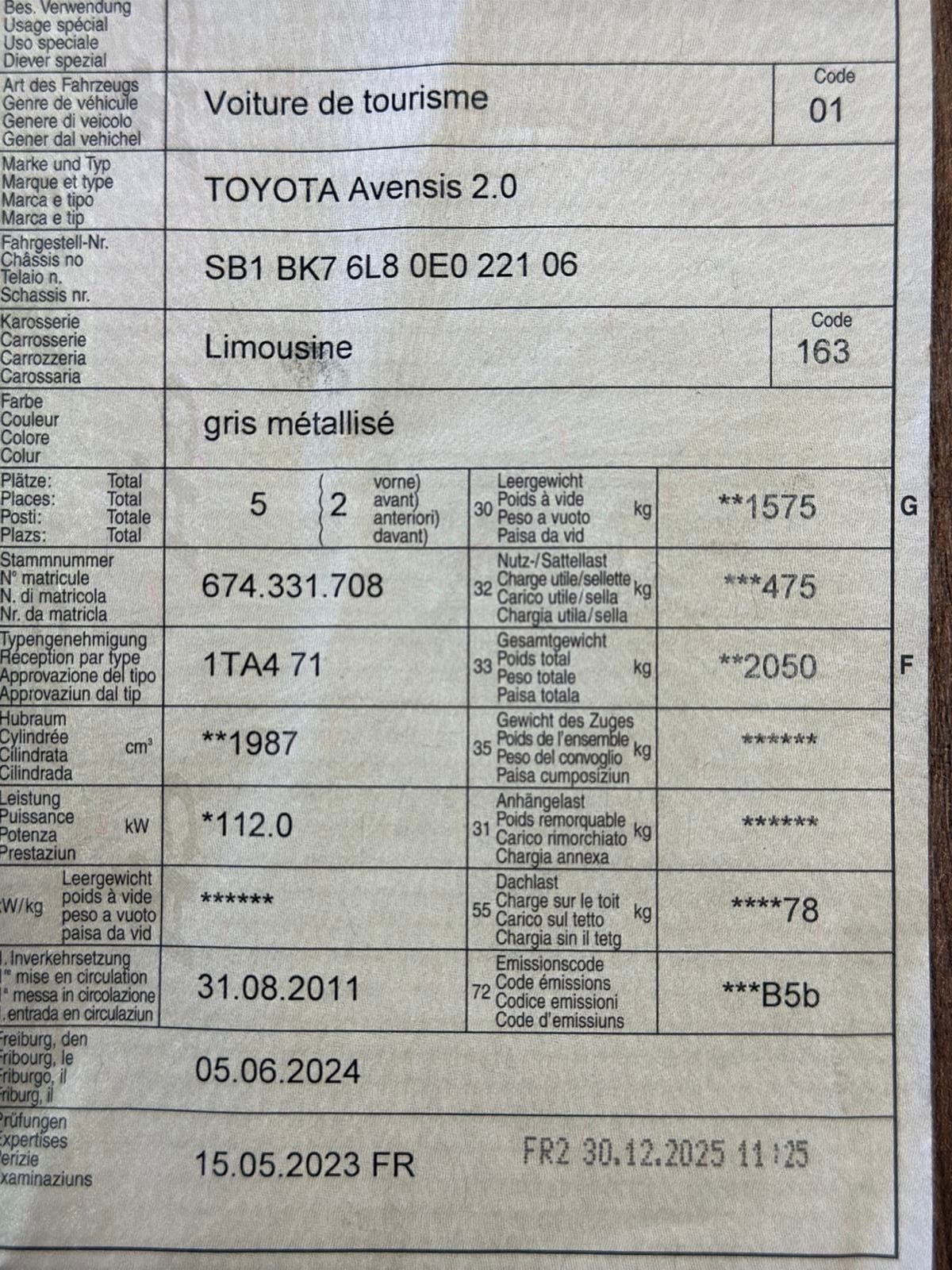 TOYOTA Avensis 2.0 Linea Luna Multidrive-image-11