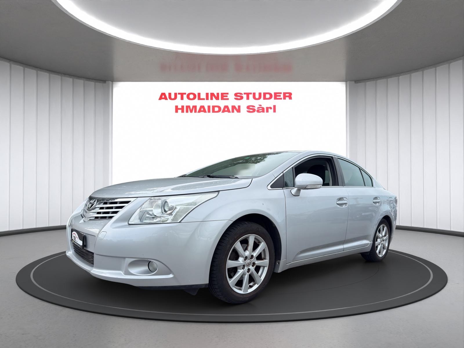 TOYOTA Avensis 2.0 Linea Luna Multidrive