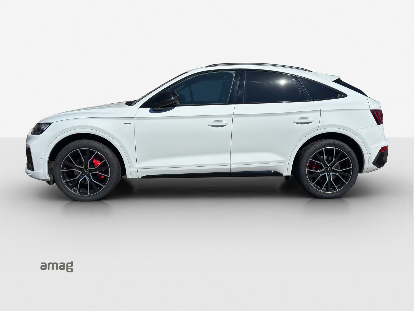 AUDI Q5 Sportback 40 TDI Blackedition quattro S-tronic-image-1